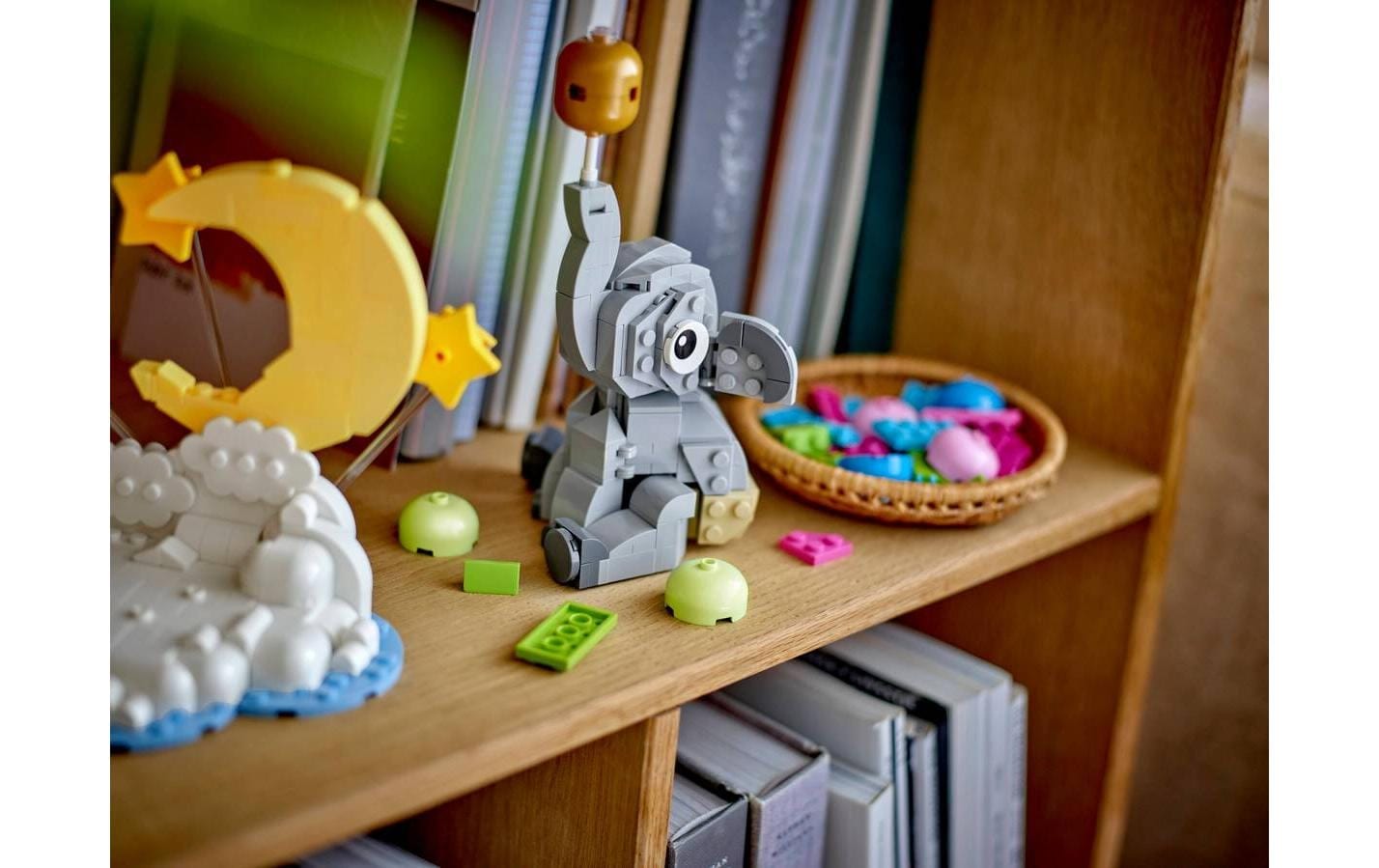 LEGO® Konstruktionsspielsteine »Schwebender Baby-Elefant (40814), LEGO Iconic« Made in Europe