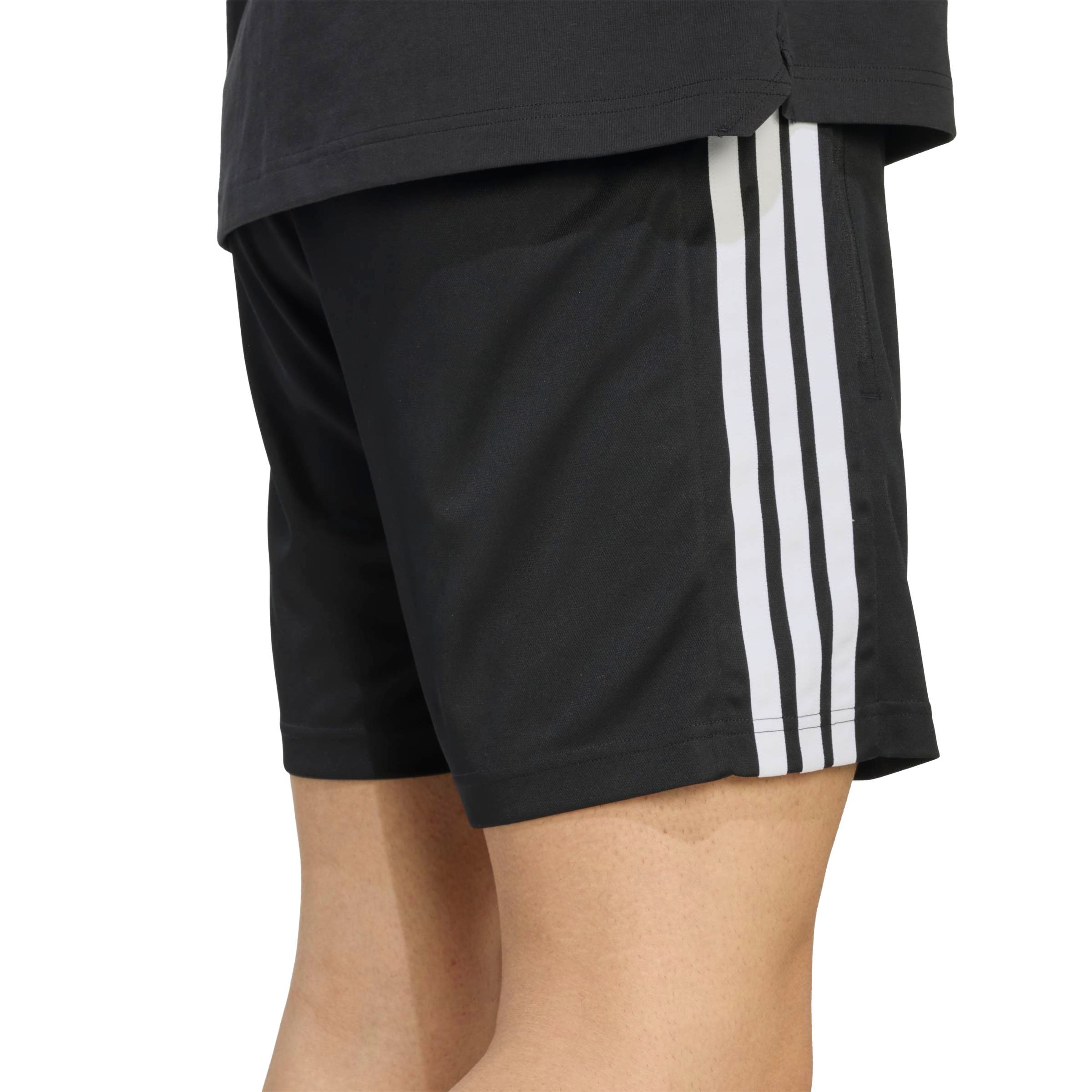 adidas Performance Shorts »WORKOUT ESSENTIALS BASE 3-STRIPES PIQUÉ 7 IN«