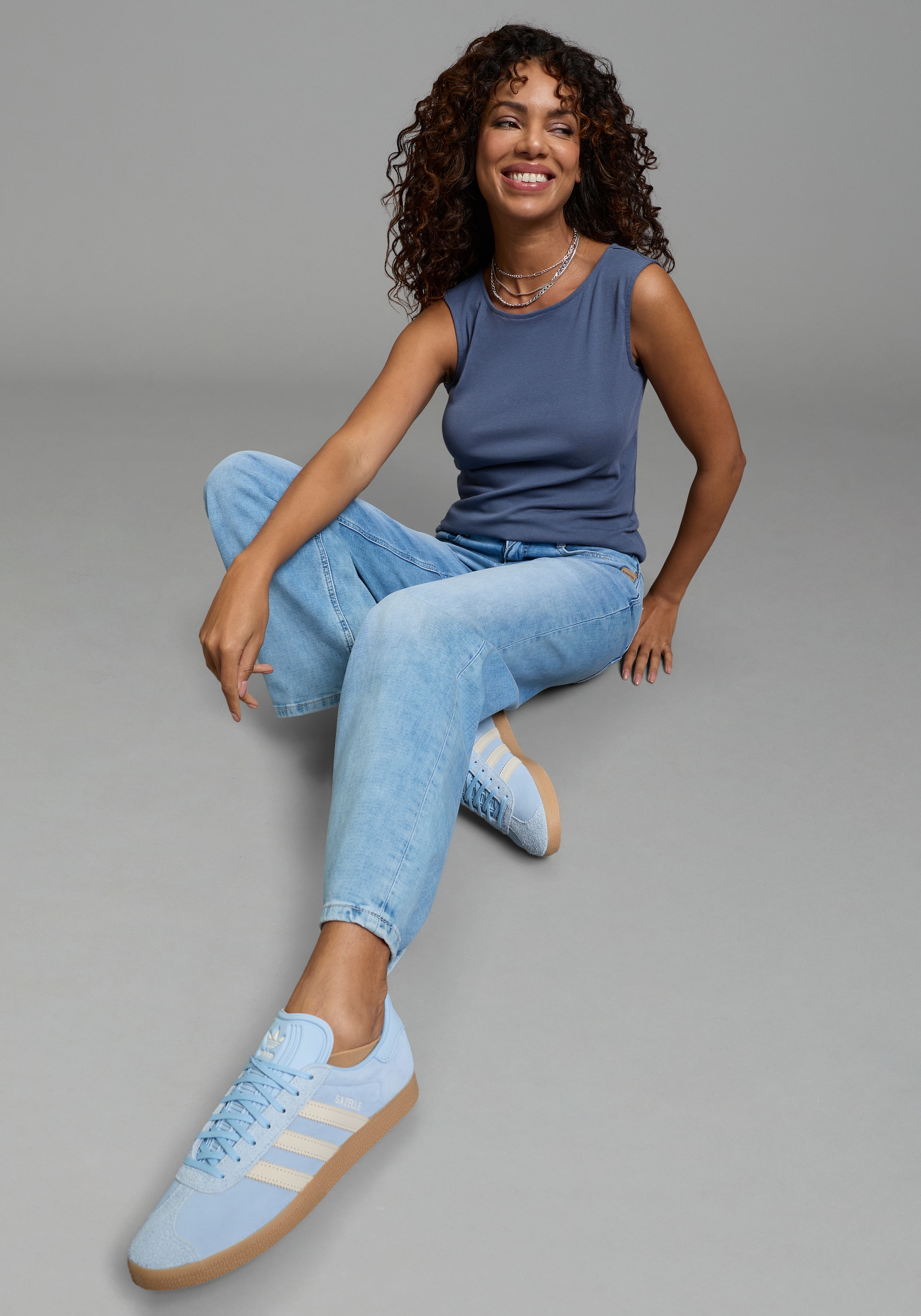 Flashlights Tanktop »U-Boot-Ausschnitt, viele Farben & Grössen« aus Baumwolle, elastisches Jersey-Material, figurbetonte Passform