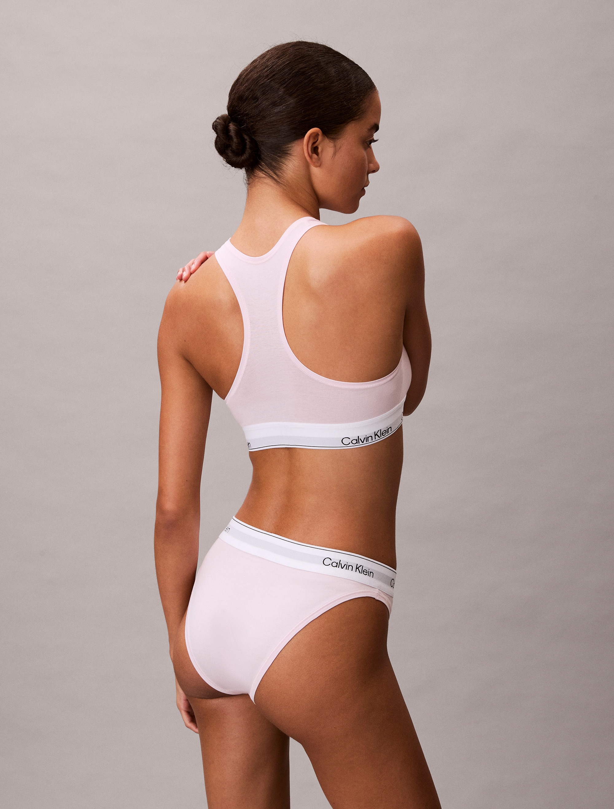 Calvin Klein Underwear Tanga »HIGH LEG TANGA« coupe ajustée avec ceinture élastique