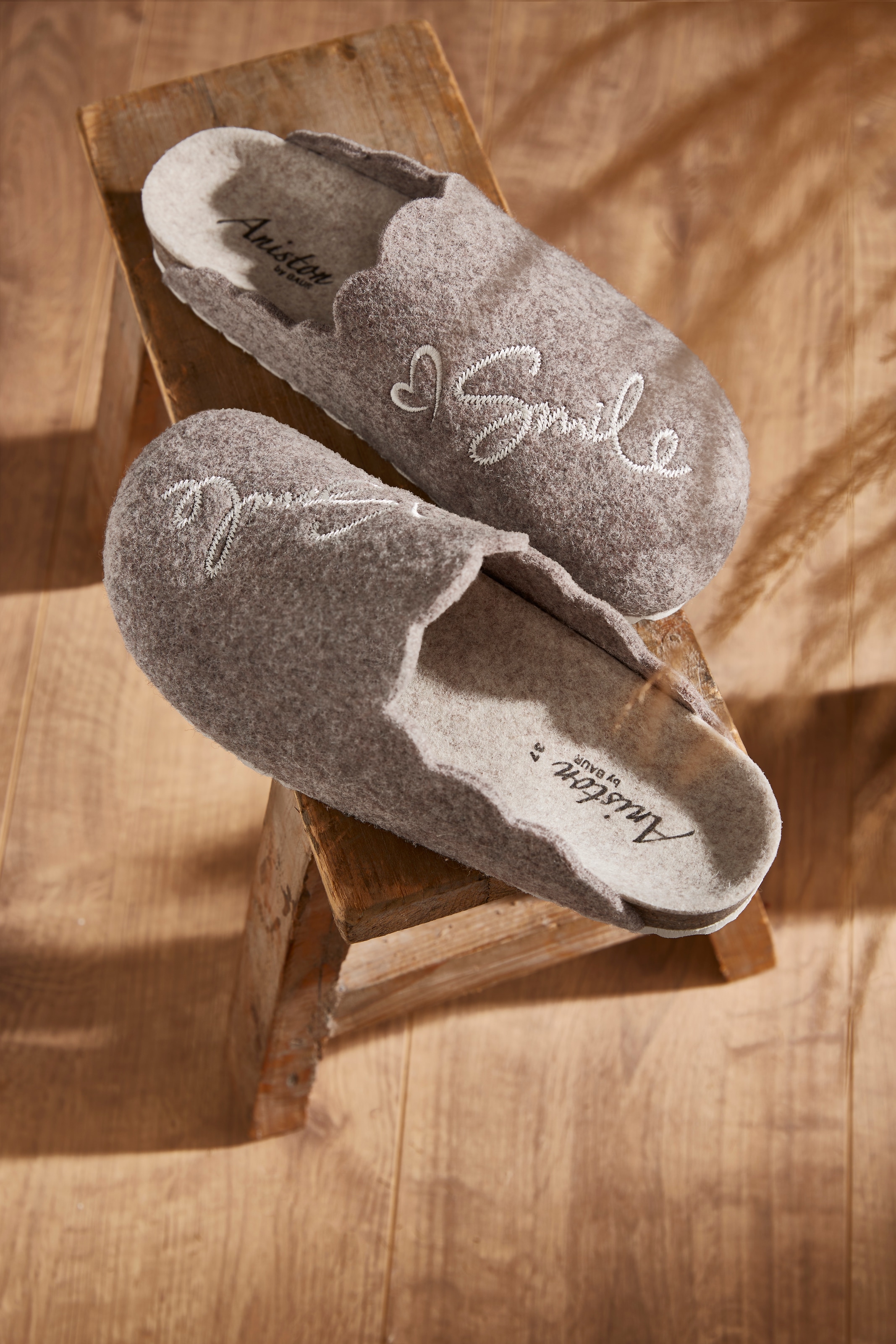 Aniston SHOES Clog »Smile«  Clog, Hausschuh, Homeslipper - NEUE KOLLEKTION