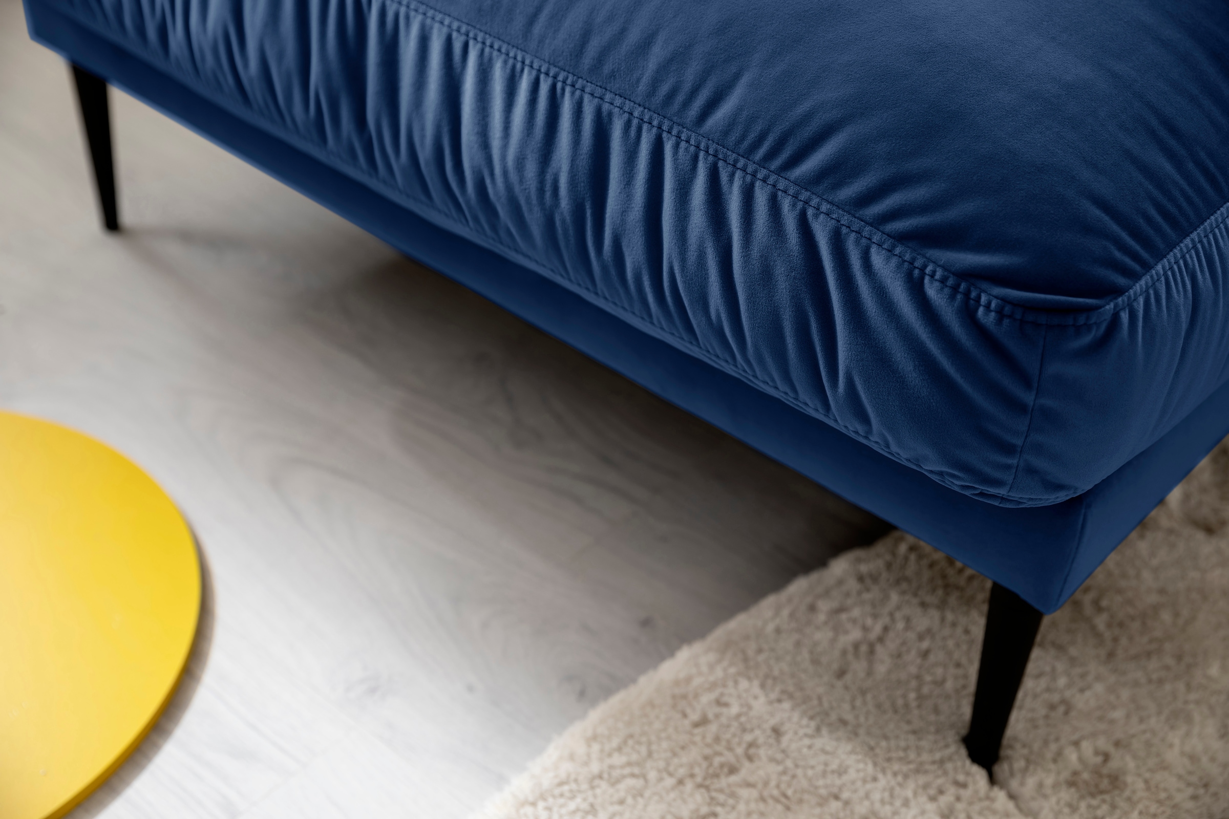 Trends by HG Polsterecke »Svea L-Form« Ottomane rechts oder links, mit Metallfuss, frei im Raum stellbar