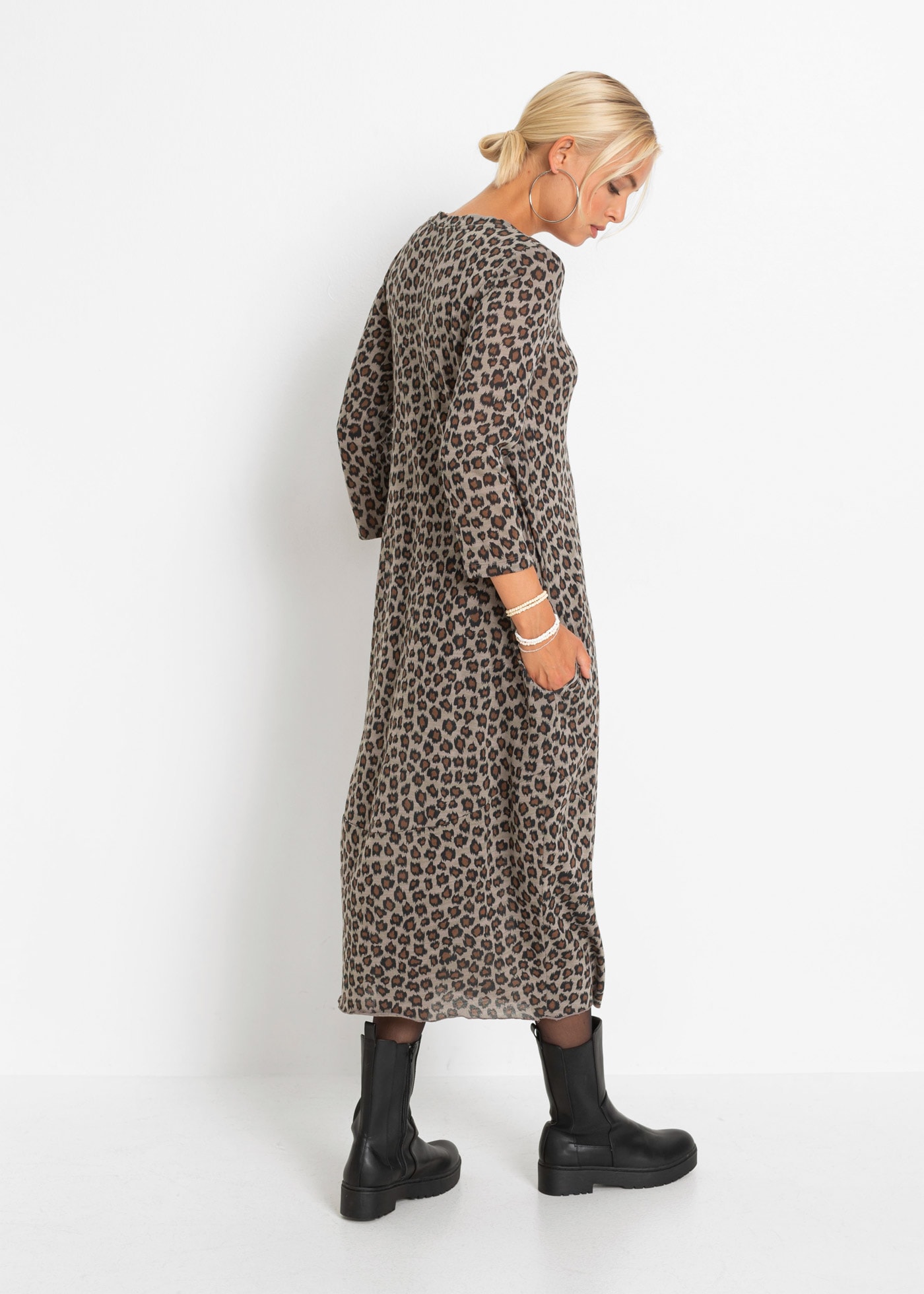 bonprix Robe t-shirt für Alltag, aus Polyester und Baumwolle, mit O-Shape, in Ballonform