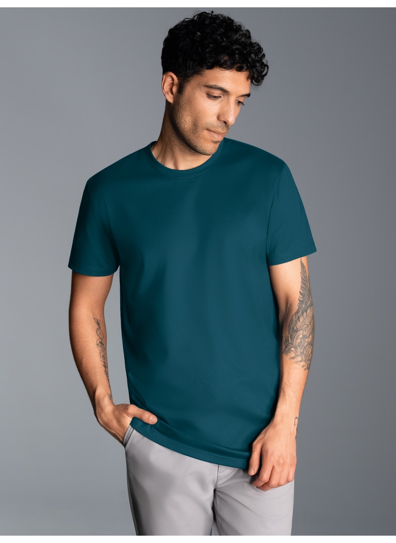 Trigema T-Shirt »TRIGEMA Slim Fit T-Shirt aus DELUXE Baumwolle« 1 Stk.
