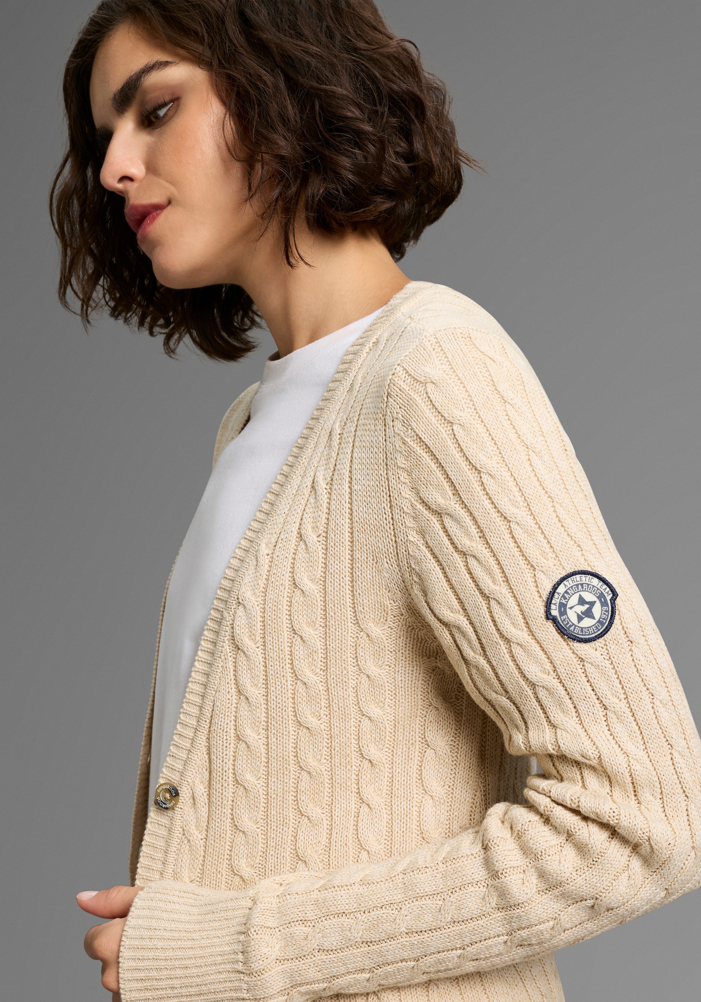 KangaROOS Cardigan long mit trendigem Zopfmuster und Taschen