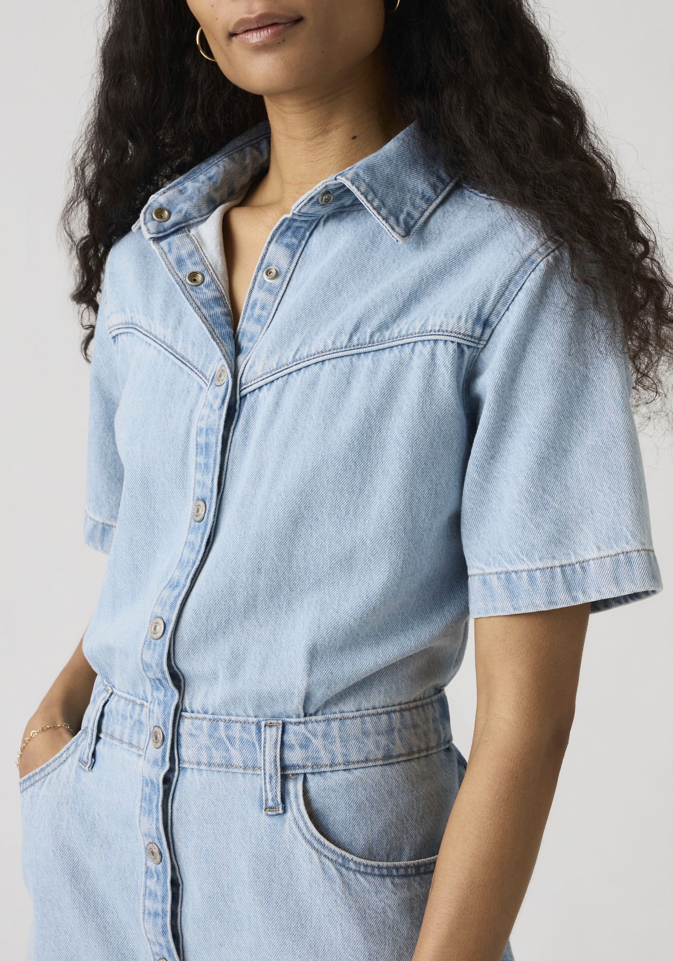 Levi's® Jeanskleid »WESTERN DRESS« Eingrifftaschen | Gesässtaschen Durchgehender Druckknopfverschluss