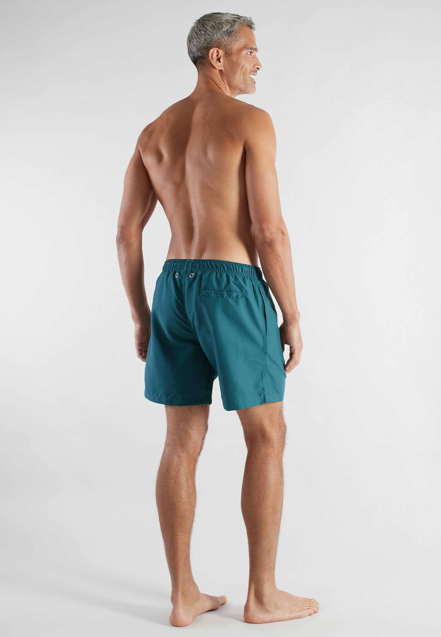 bugatti Short de bain basic, mit Logo, mit Kordelzug, bequem