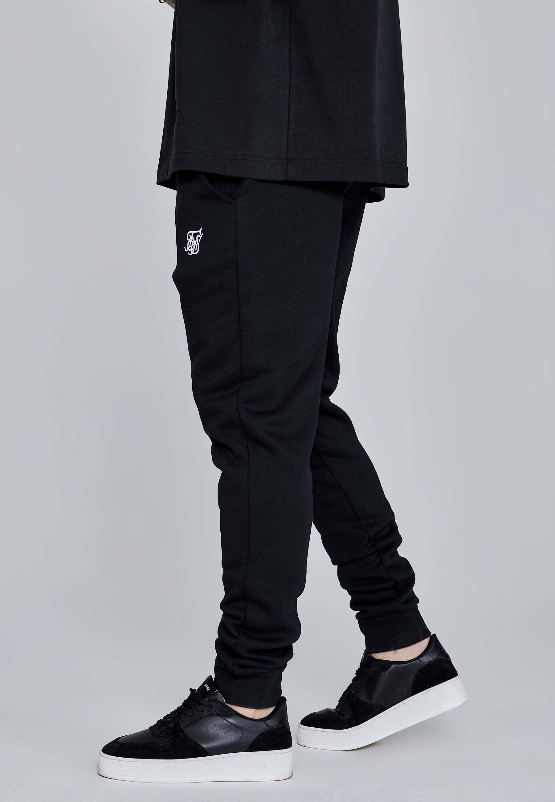 Siksilk Sweatpants »Siksilk Jogginghose Essentials Joggers«