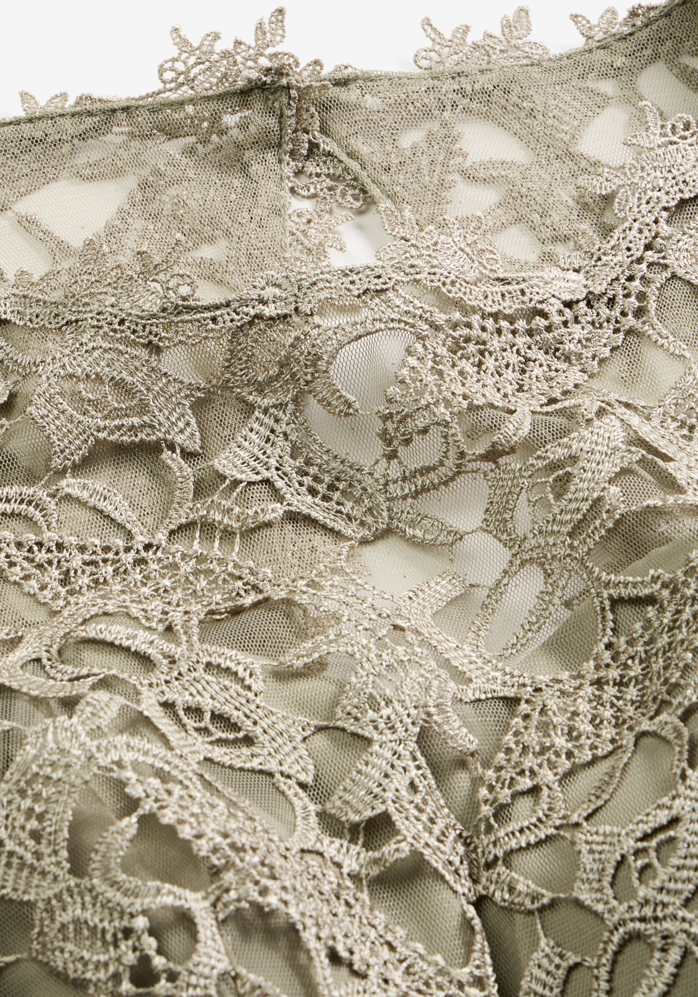 bonprix Minikleid »Minikleid mit Spitze« 1 tlg. für besondere Anlässe, aus Polyester, taillierte Passform