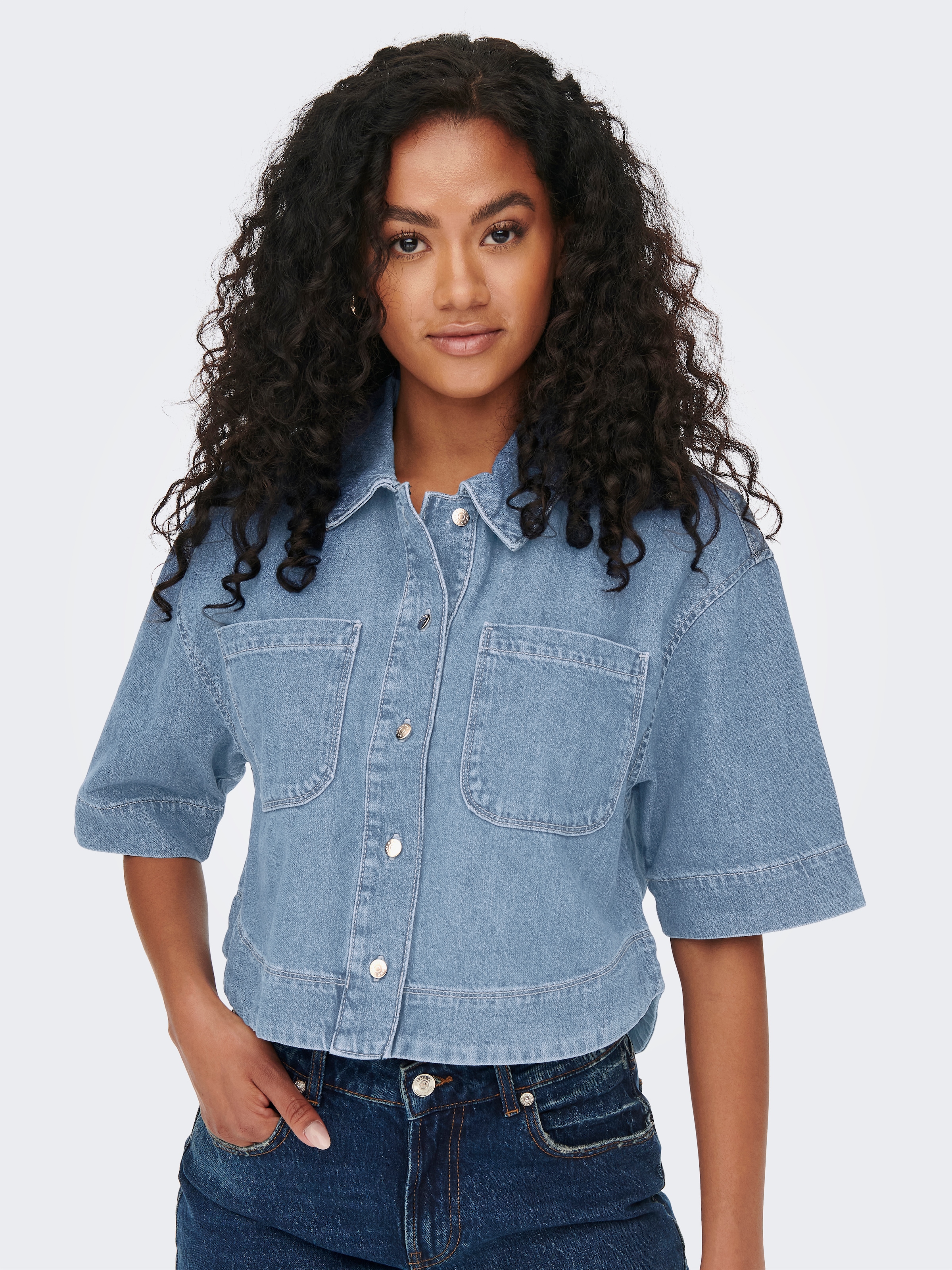 ONLY Blouse en jean »ONLCLEO LIFE SS CROP DNM SHIRT PIM NOOS« Baumwolle