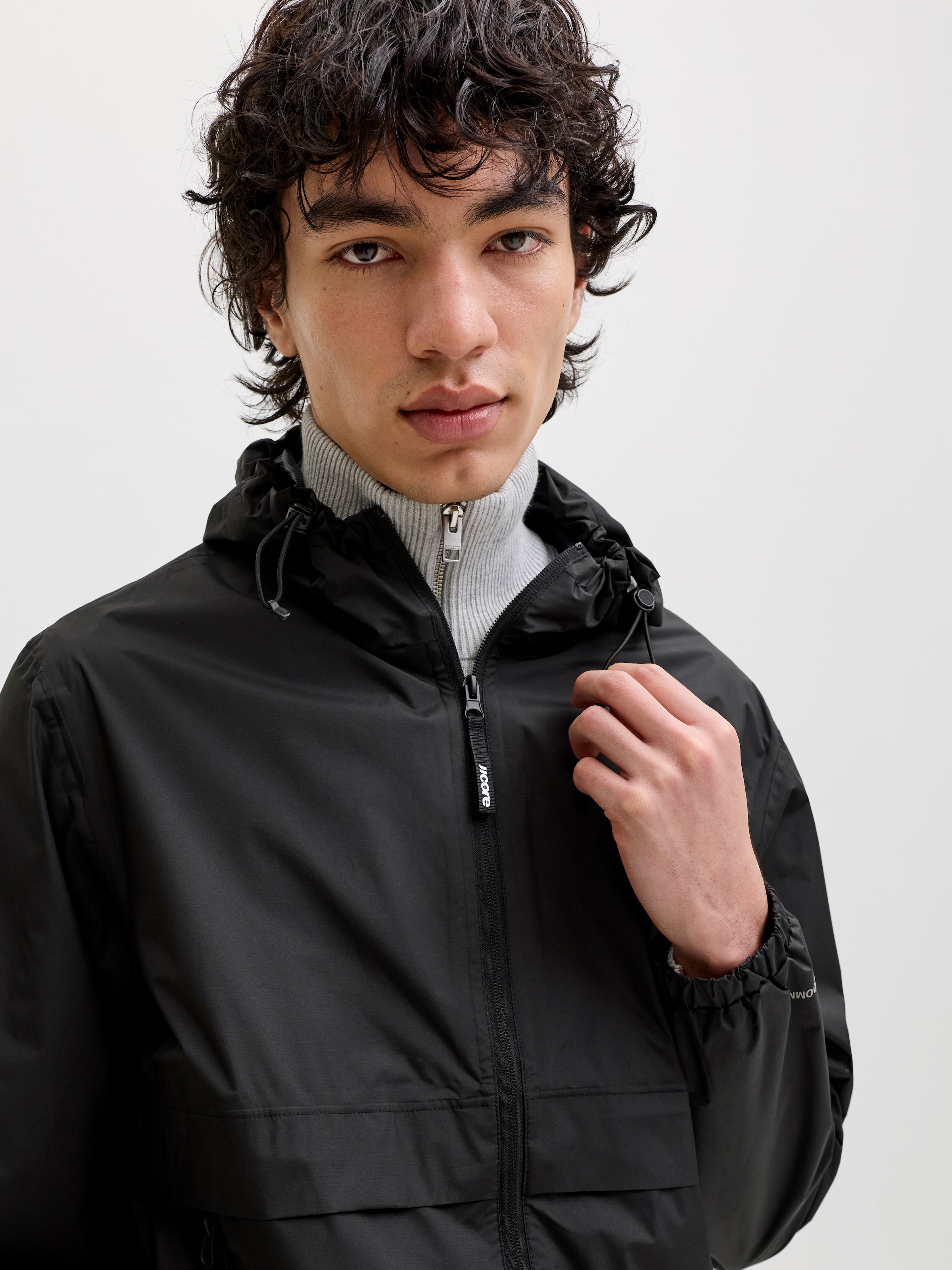 Jack & Jones Veste de pluie »JCOCLUB RAIN JACKET« avec capuche avec capuche