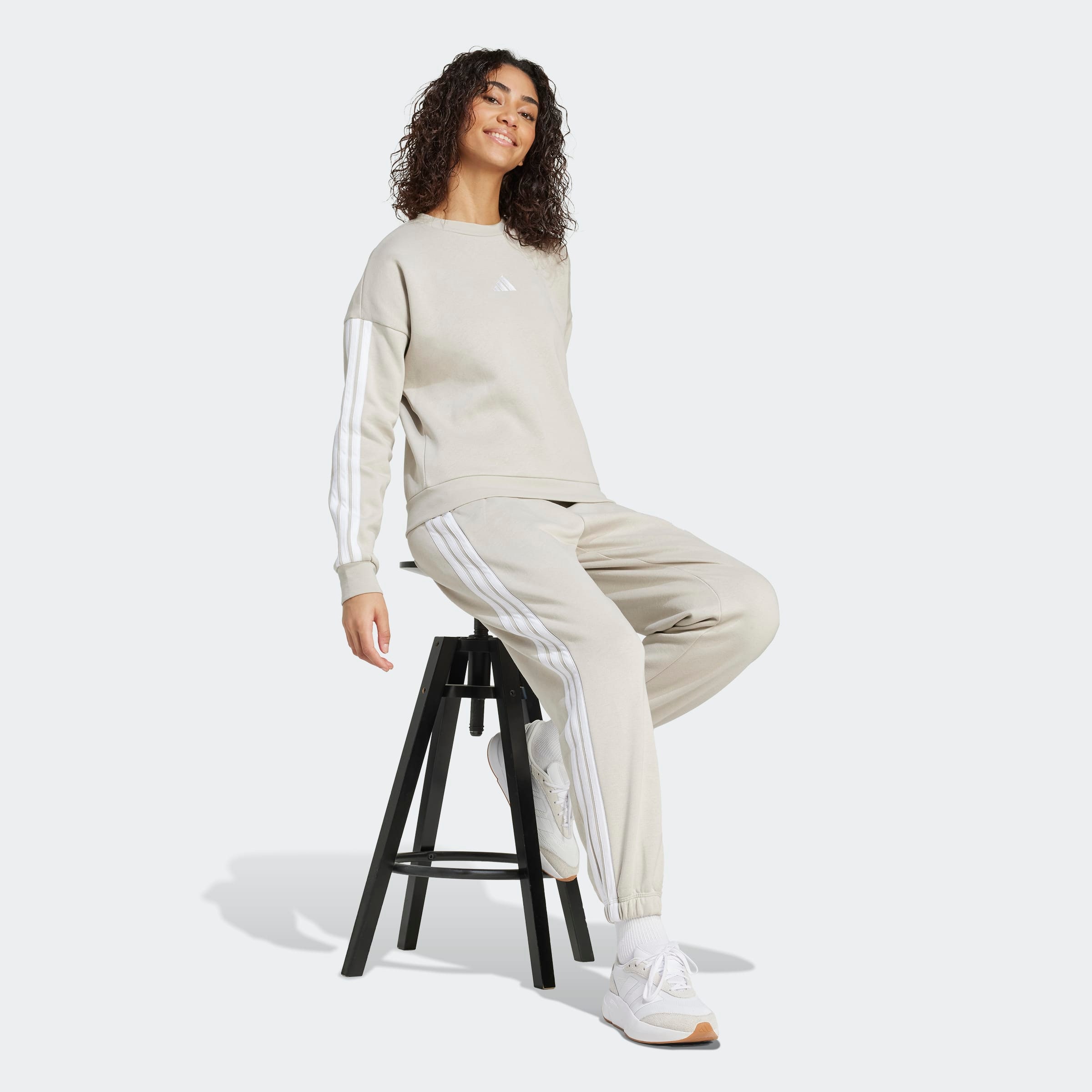 adidas Sportswear Pantalon de sport »W 3S FL C PT«  coupe ample, jambes fuselées