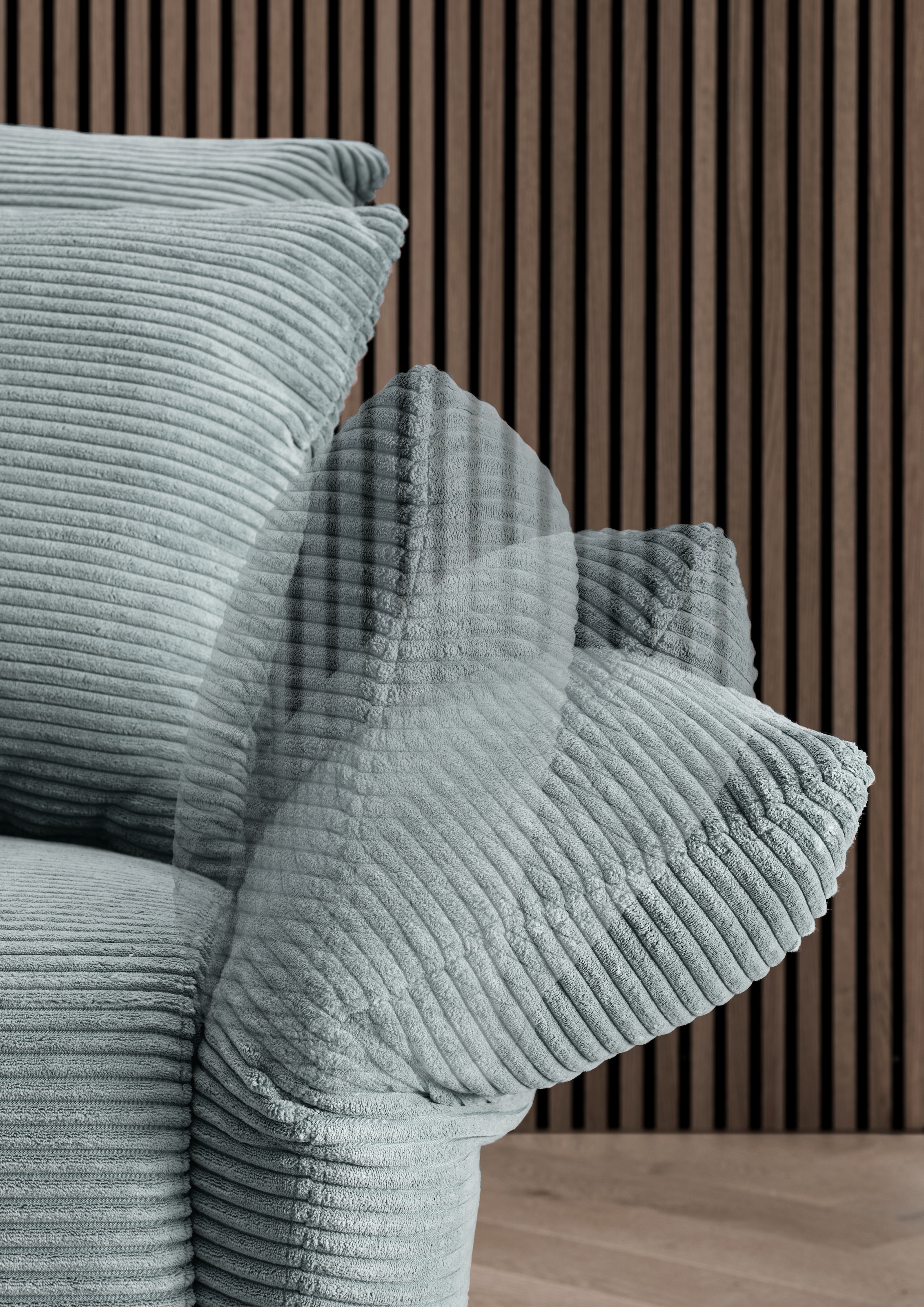 Home affaire Canapé d'angle »Lazio modern und bequem, schmale Armlehnen, tolle Detailverarbeitung« zwei verschiedene Fussfarben wählbar