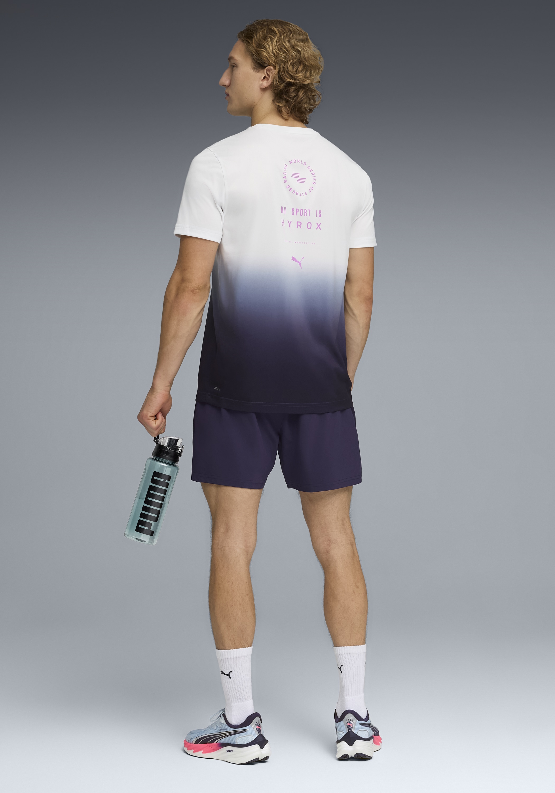 PUMA Trainingsshirt »M  X HYROX POLY GRAPHIC TEE« reguläre Passform, Kurzarm, für Fitness und sportliche Aktivitäten