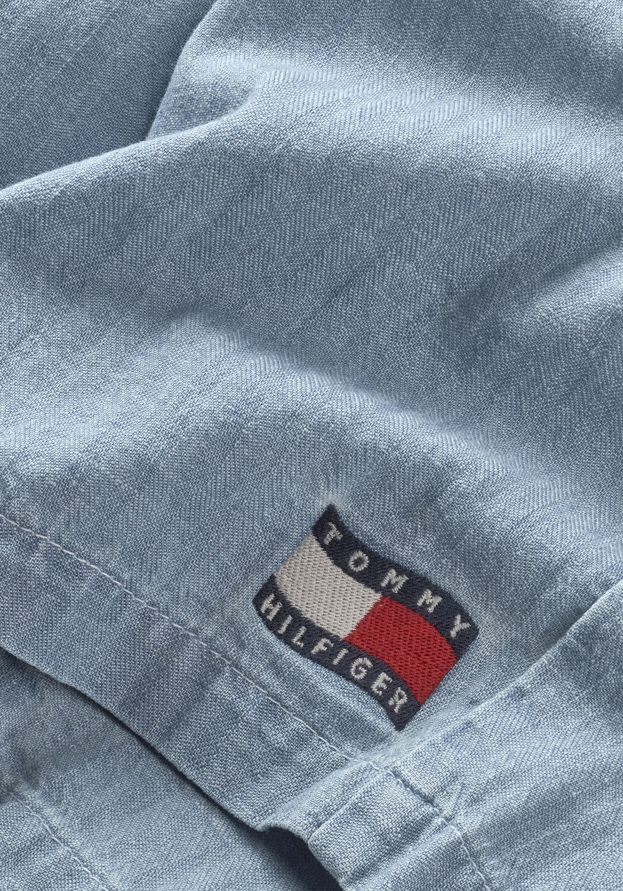 Tommy Hilfiger Short »WAVY FLAG HERRINGBONE SHORT«  enfants jusqu’à 16 ans, coupe décontractée