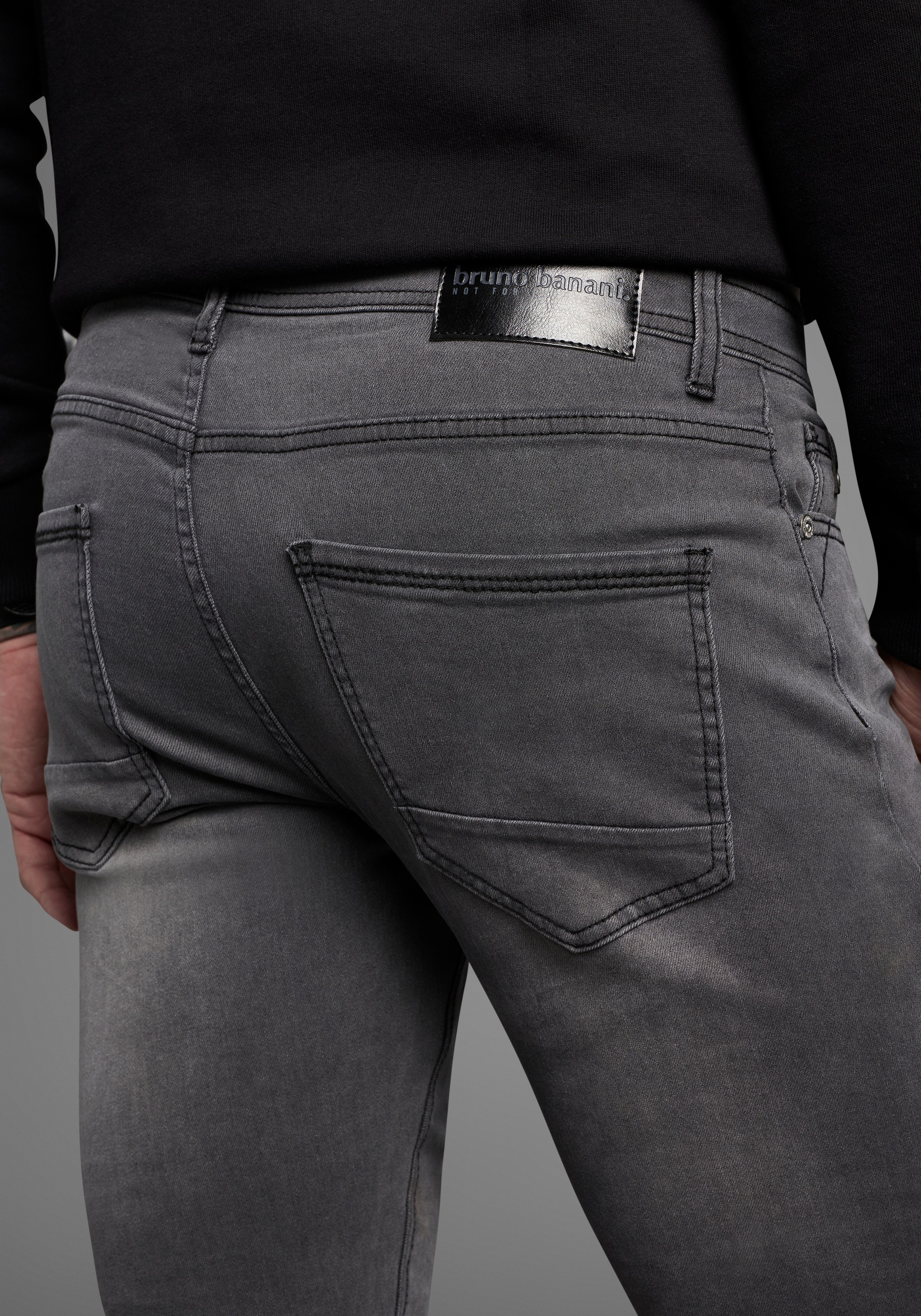 Bruno Banani Jeans slim »Grady« schmale Beinweite, niedrige Leibhöhe, figurbetonte Silhouette