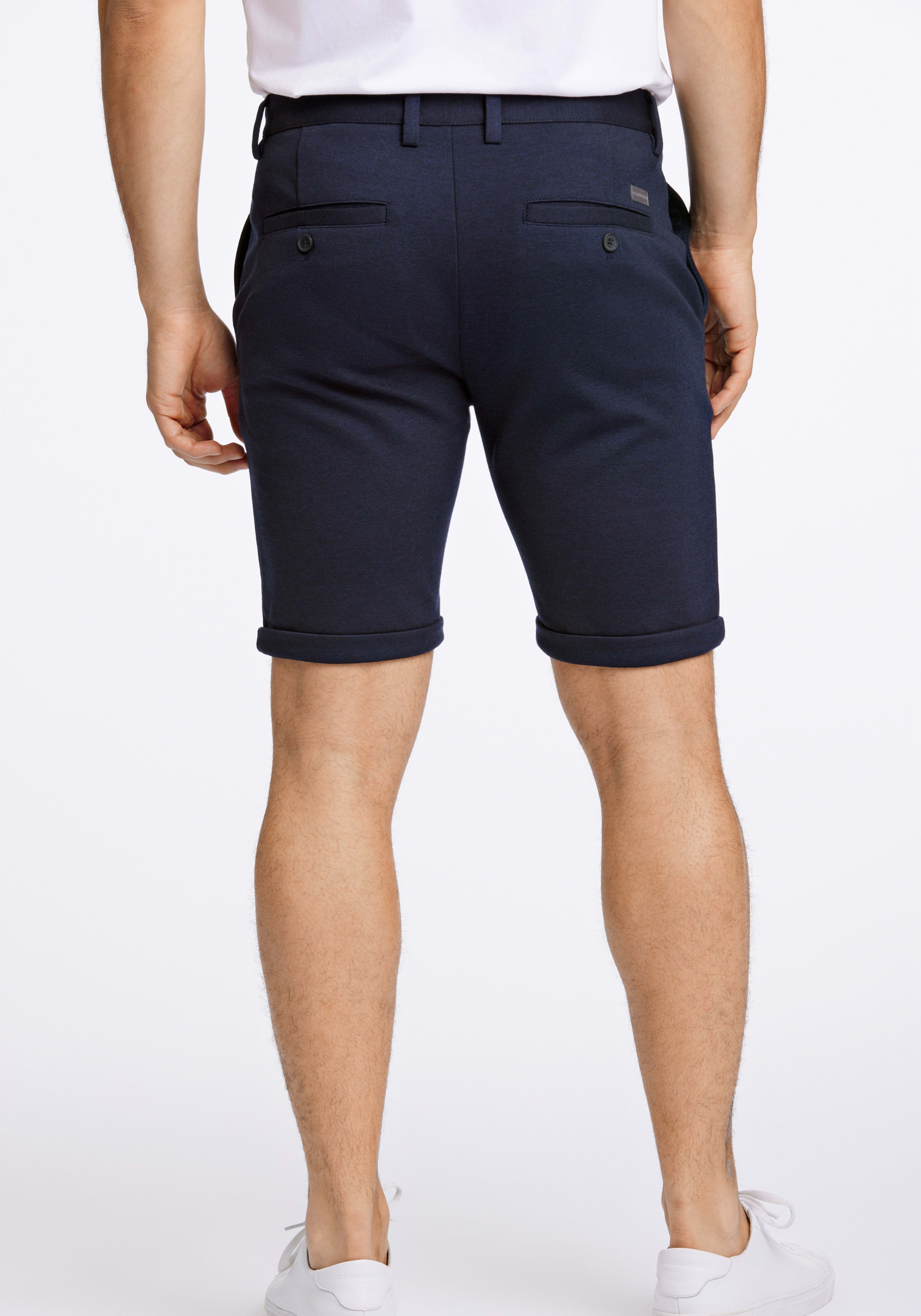 LINDBERGH Short en chino  en Slim Fit avec viscose et stretch