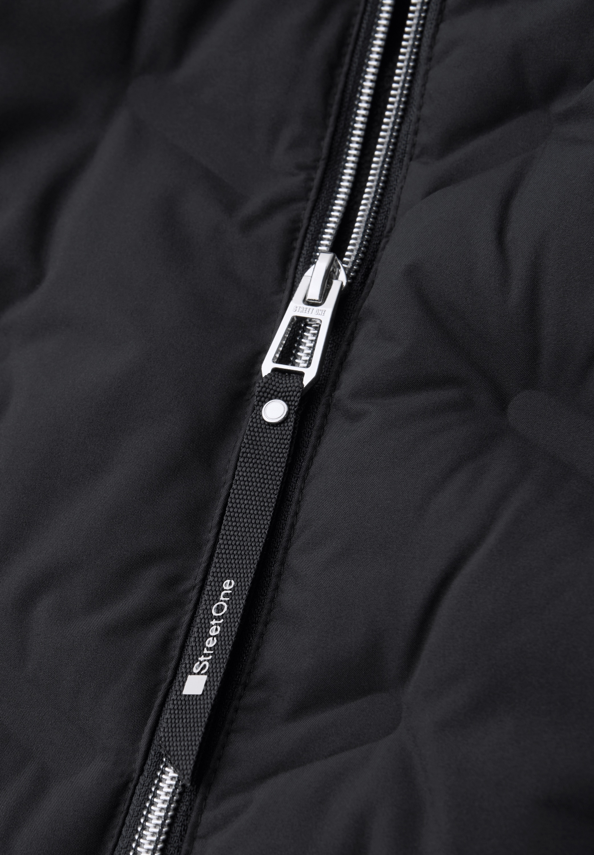 STREET ONE Veste matelassée mit Kapuze mit Kapuze und Strukturmix