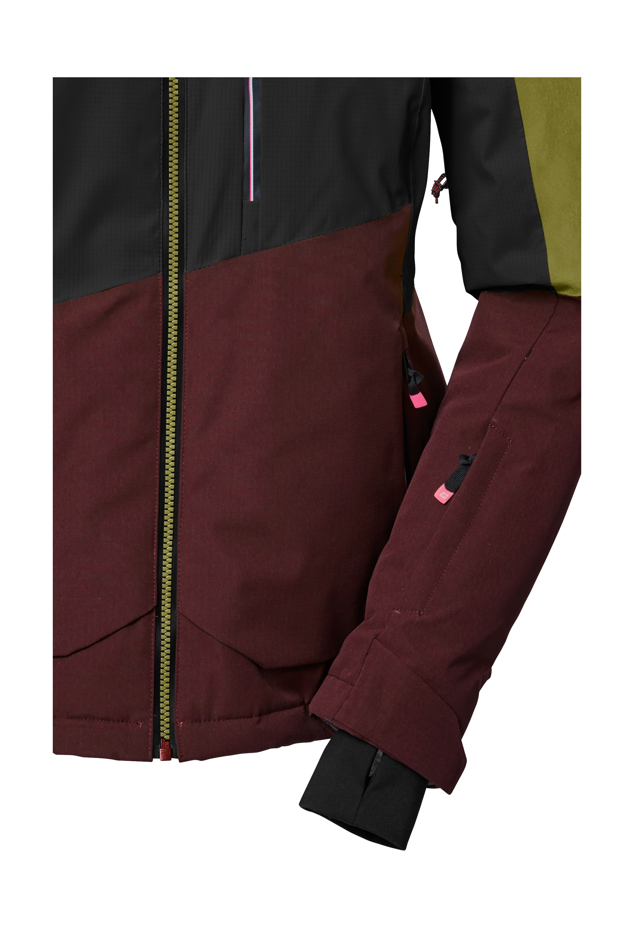 Killtec Skijacke »KSW 37 WMN SKI JCKT« Atmungsaktive, wasserdichte Skijacke mit verstellbarer Kapuze