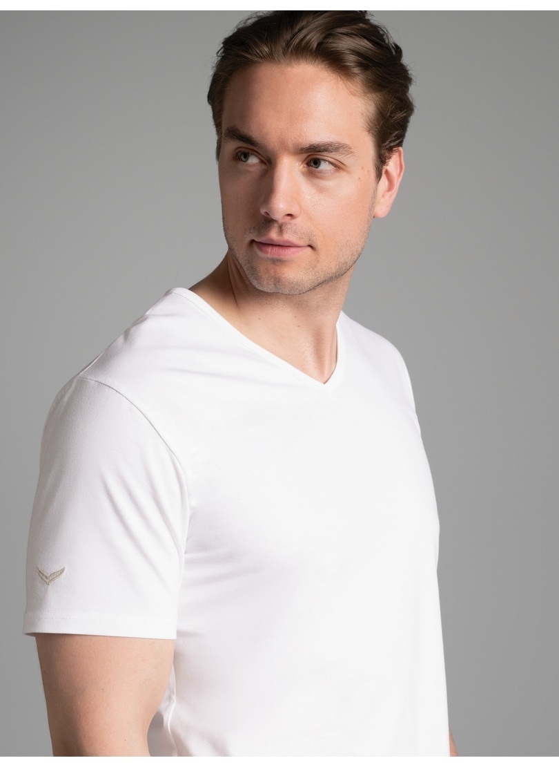 Trigema T-shirt »TRIGEMA T Shirt aus Biobaumwolle mit V-Ausschnitt« 1 cuis