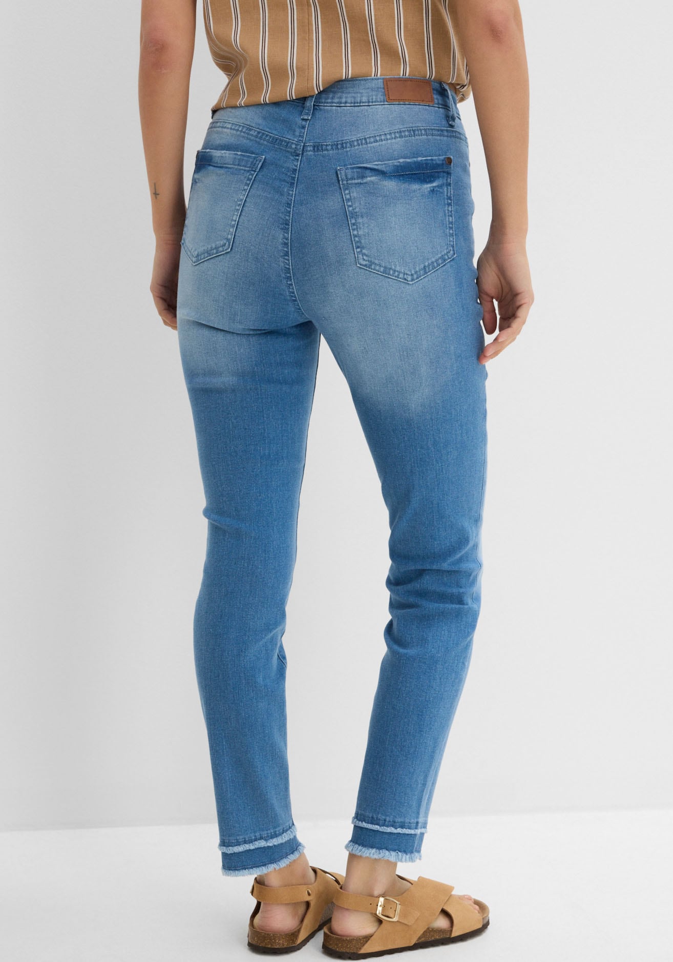 bonprix Jeans 7/8 7/8-Schnittform, Slim Fit Passform, aus Baumwollmischung