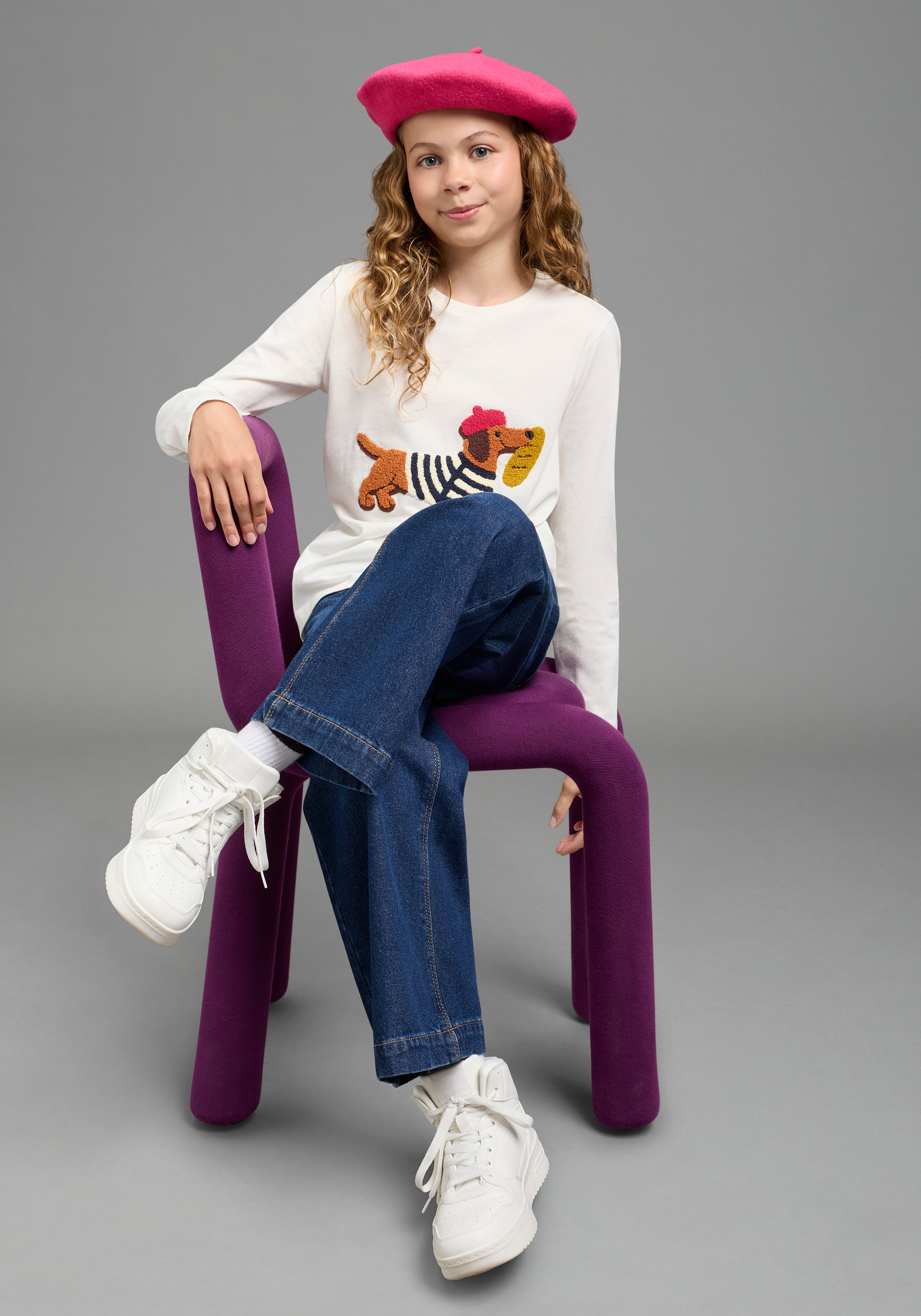 KIDSWORLD Langarmshirt »Shirt mit Frottee-Applikation: DACKEL« Shirt für Dackel-Fans, Basic-Stil, mit modischer Frottee-Applikation