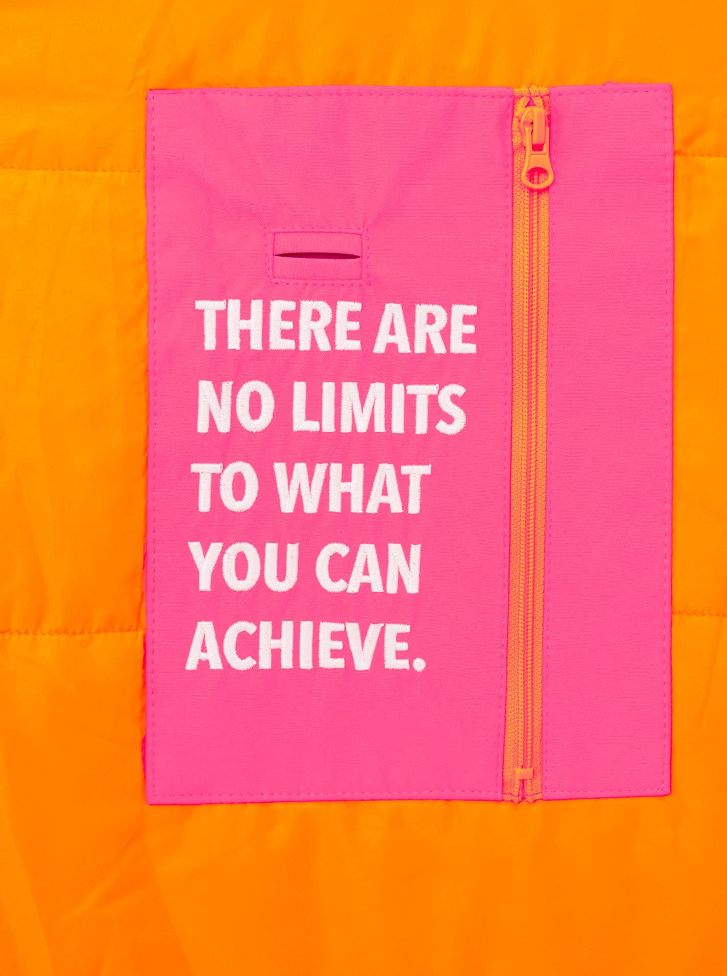 Zwillingsherz Kurzmantel »"Oversize Windjacke ZH"« Kapuze, Reissverschluss, seitliche Taschen, leicht wattiert