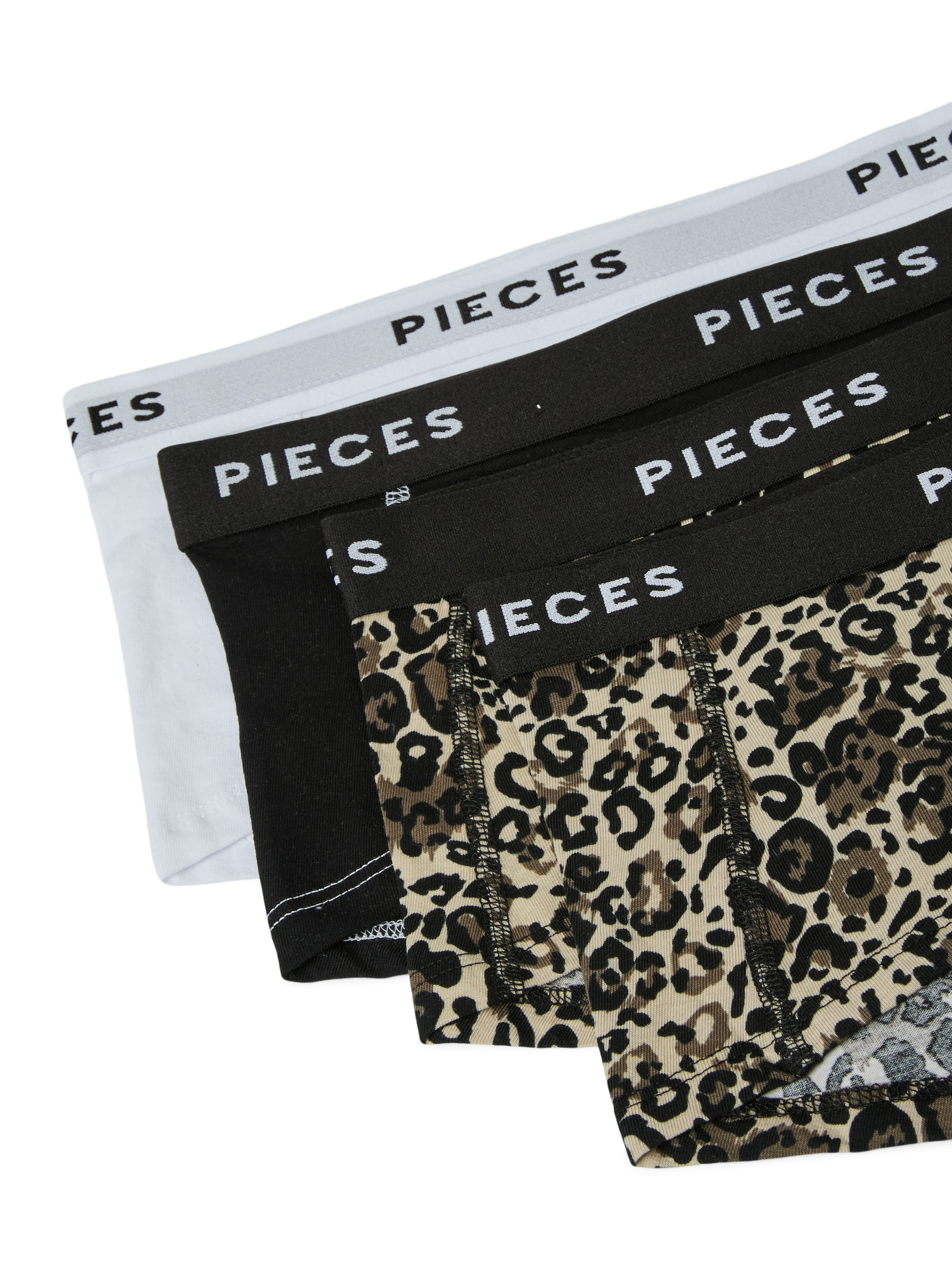 pieces Hipster »PCLOGO LADY 4 PACK AOP/SOLID NOOS BC« Packung, 4 Stk.