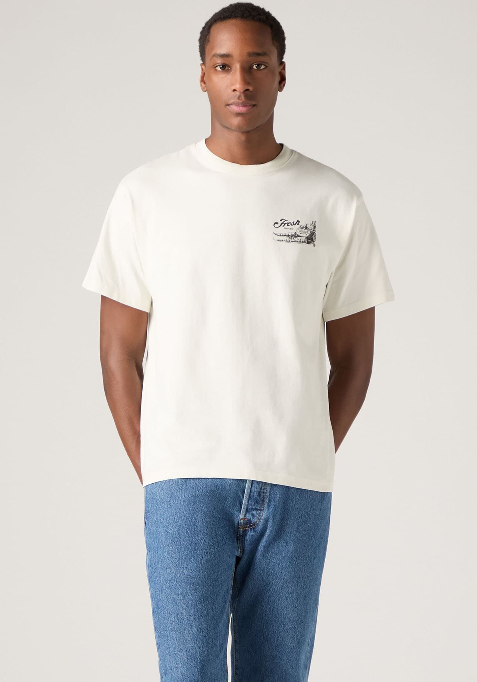 Levi's® T-shirt »SEVINTAGE« mit Logo-Aufnäher auf der Brust