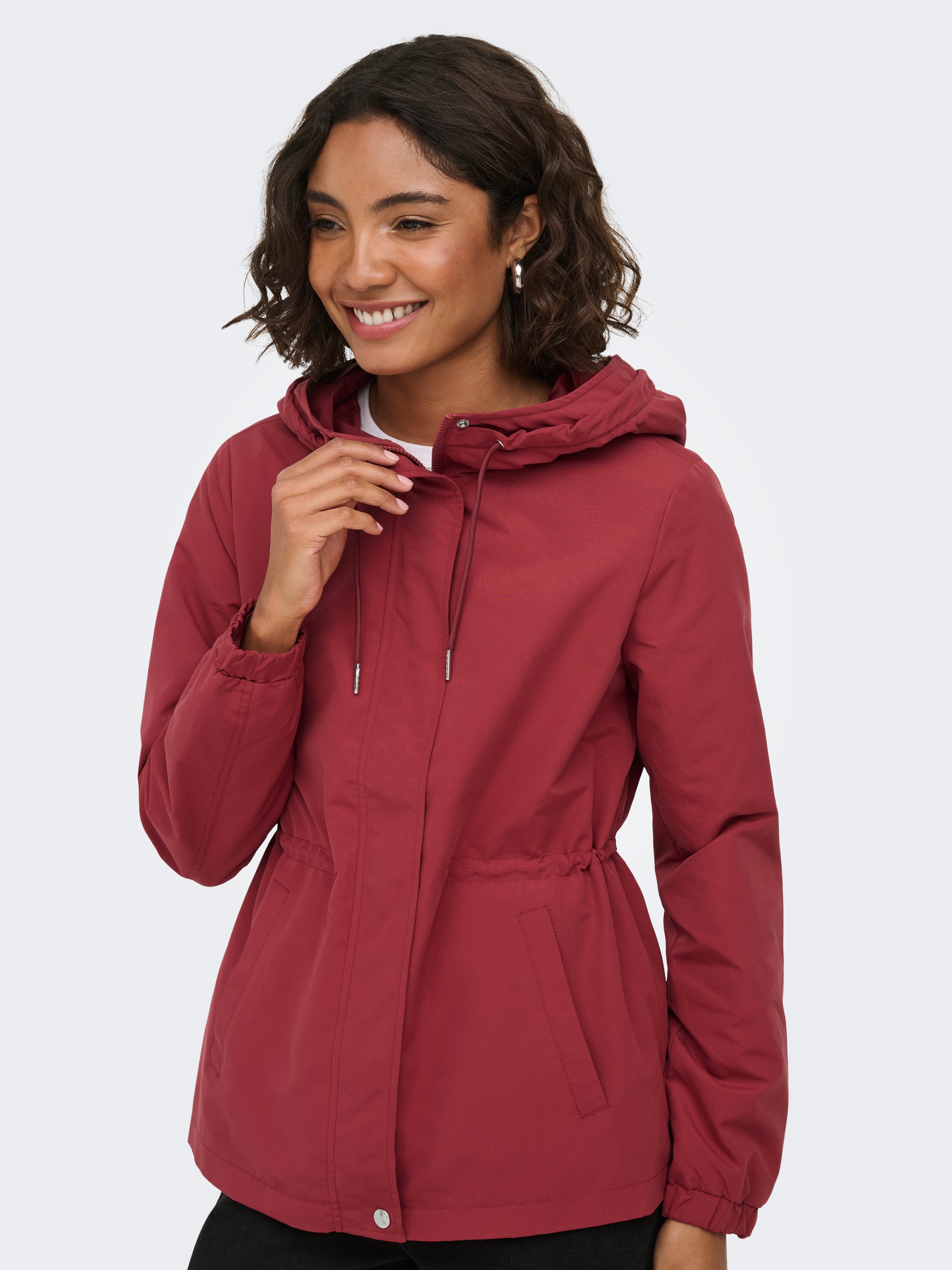 ONLY Parka »ONLASTA LIFE STRING PARKA OTW« avec capuche fibre synthétique