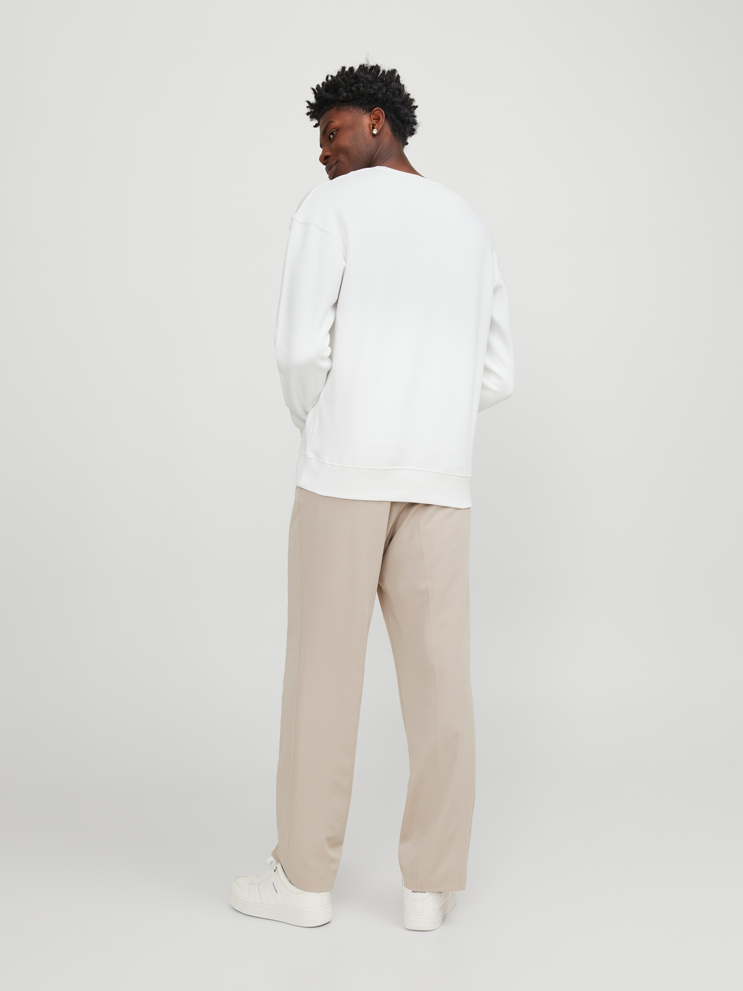 Jack & Jones Sweat-shirt »JJESTAR BASIC SWEAT CREW NECK NOOS«
