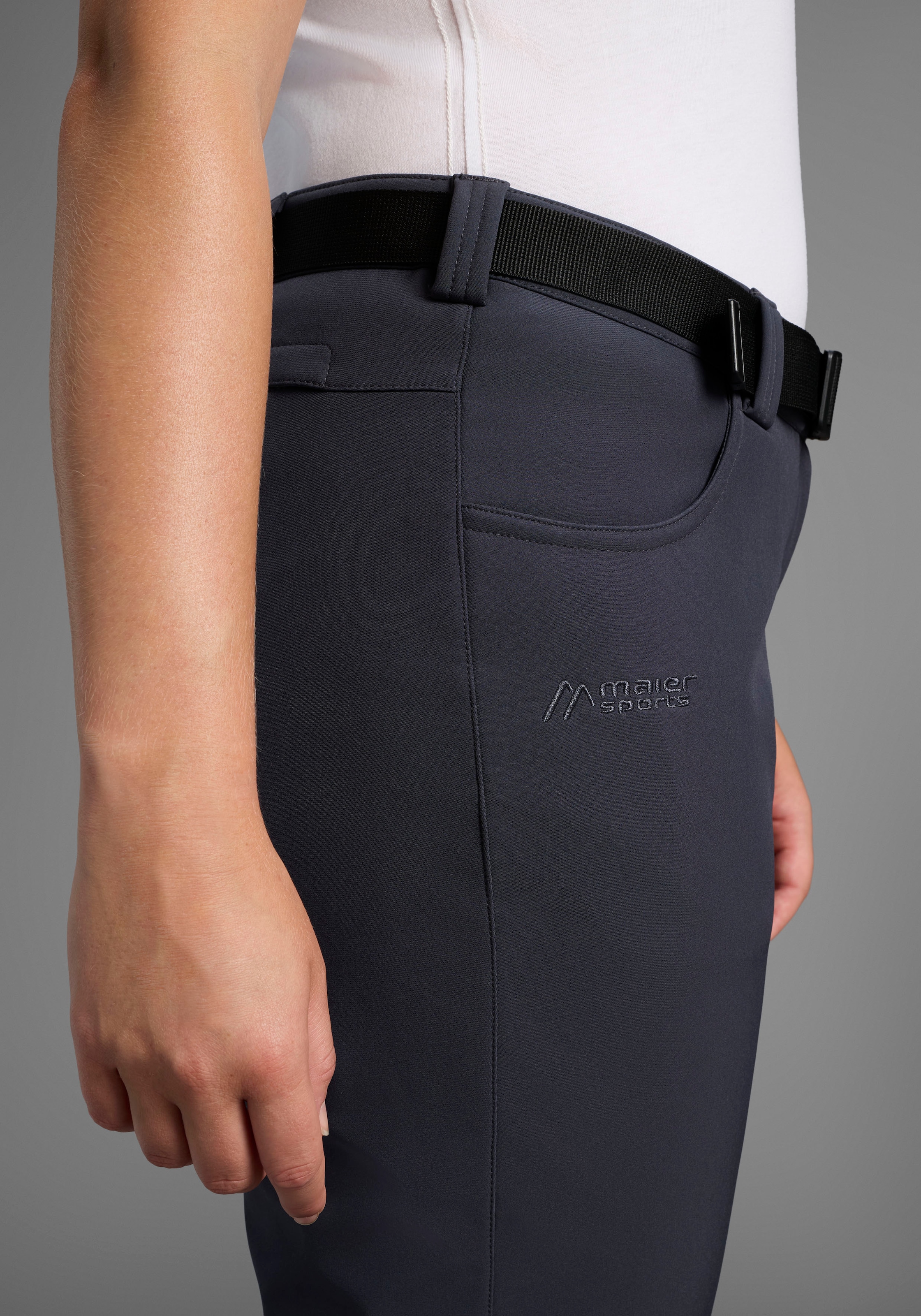 Maier Sports Pantalon softshell »DA-HOSE EL. SOFTSH. PERLIT W«  Auch in Kurz-Grössen, wärmend