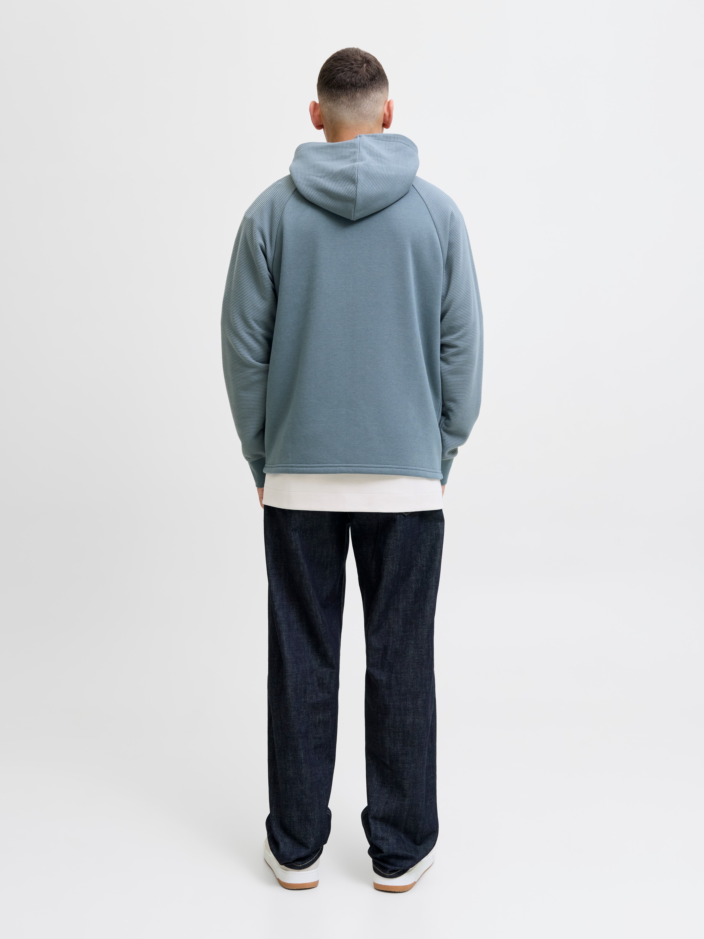 Jack & Jones Sweat à capuche »JJTHATCHER SWEAT ZIP HOOD«
