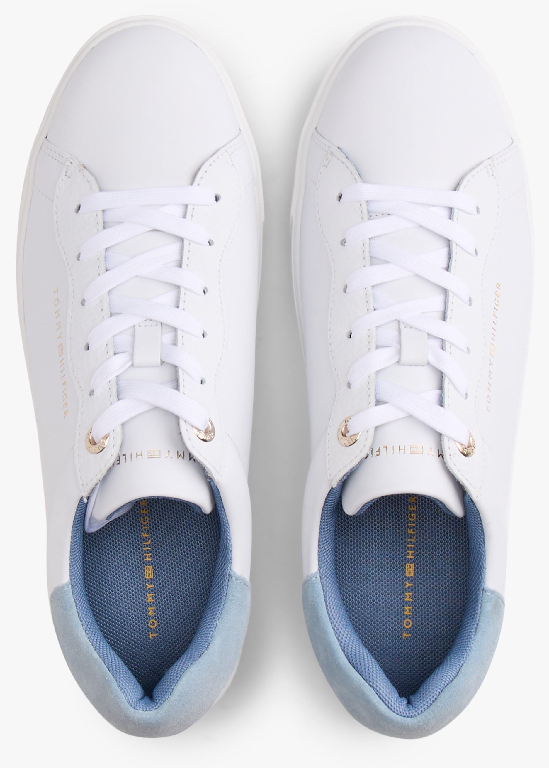 Tommy Hilfiger Baskets à plateforme »CHIC PLATFORM CUPSOLE SNEAKER«  chaussure de loisirs, chaussure basse, à lacets avec bel élément logo TH