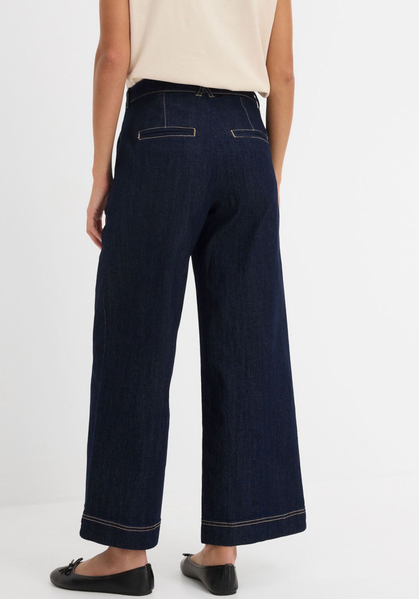 bonprix Weite Jeans »Wide-Leg-Jeans High Waist, Bequembund« Loose Fit Passform, High Waist, mit Bundfalten