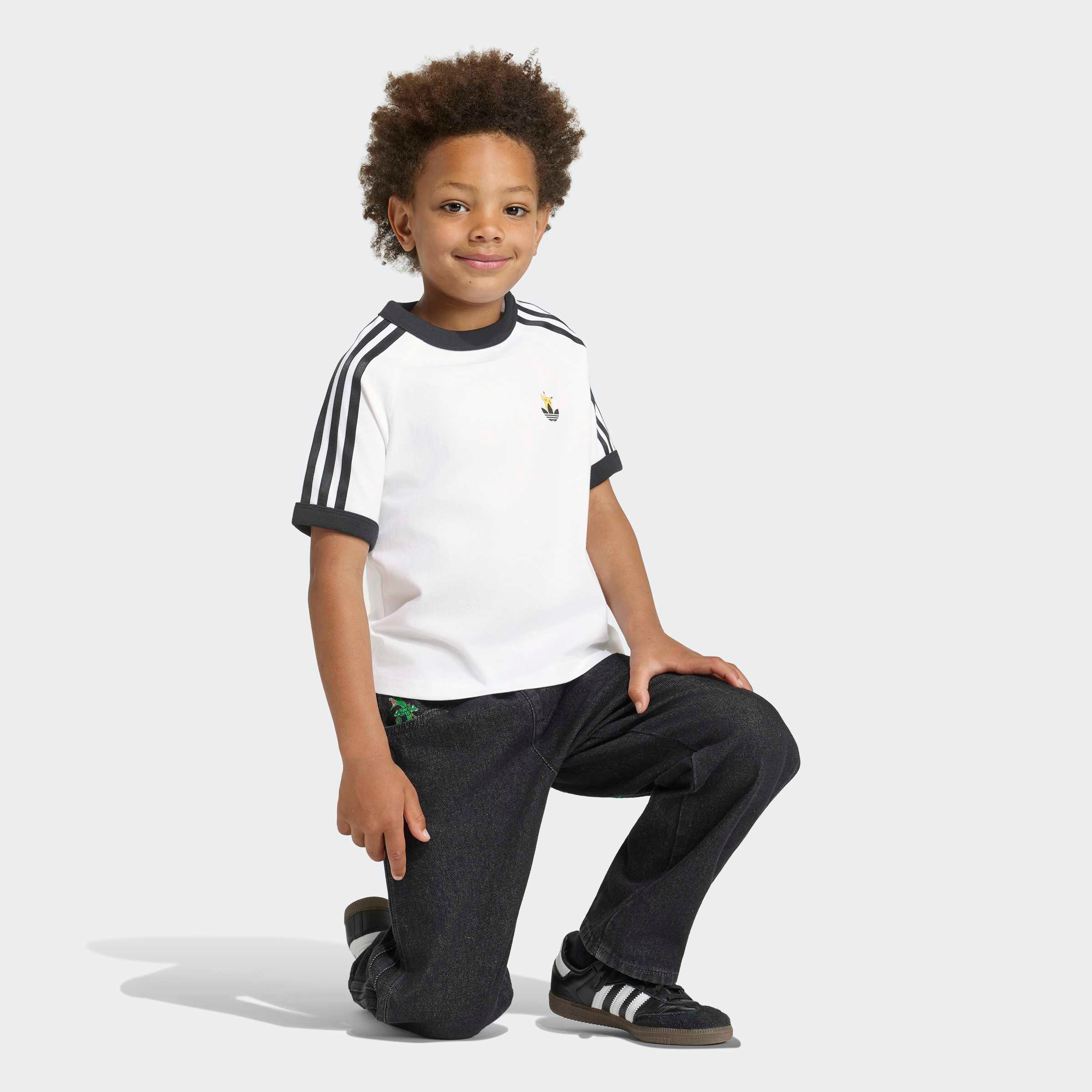 adidas Originals T-shirt »ADIDAS POKÉMON CALI, LOCKER GESCHNITTEN«