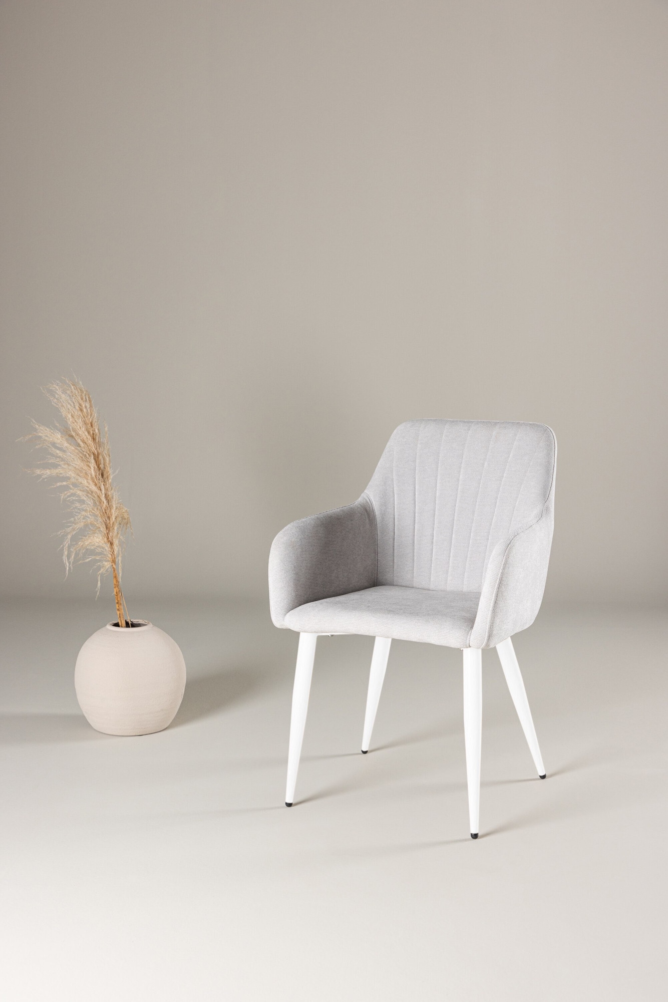Venture Home Chaise de salle à manger »Comfort, 2er-Set Esszimmerstühle in Hellgrau, weisse Beine, robust« () 2 cuisPolsterstuhl, Leinen-Bezug hellgrau, weisse Stahlbeine, Armlehnen