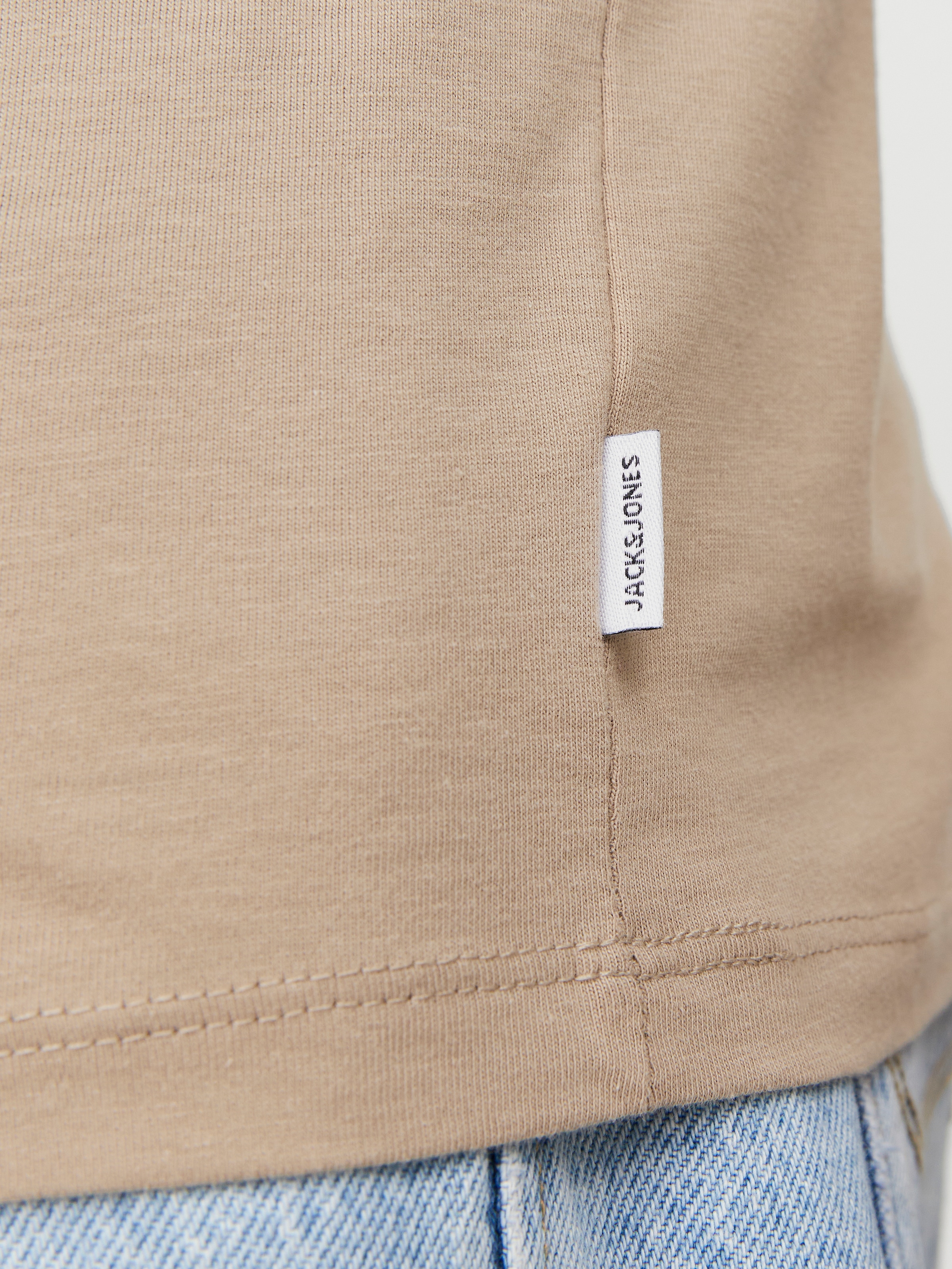 Jack & Jones »JJEORGANIC BASIC TEE SS O-NECK NOOS« coton, coupe régulière