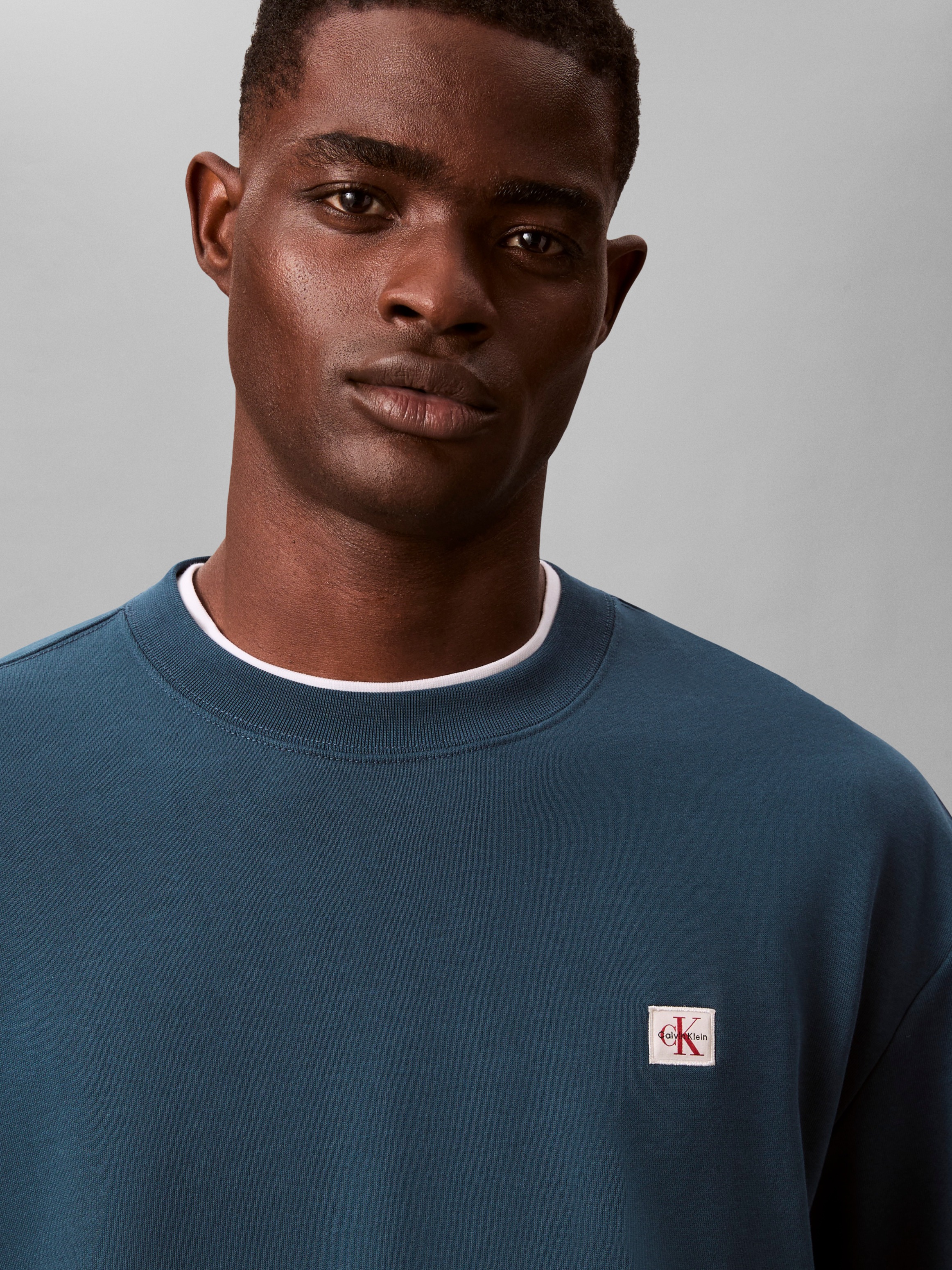 Calvin Klein Jeans Sweat-shirt »400GSM TRRY BDG CRWN«, avec encolure ronde

