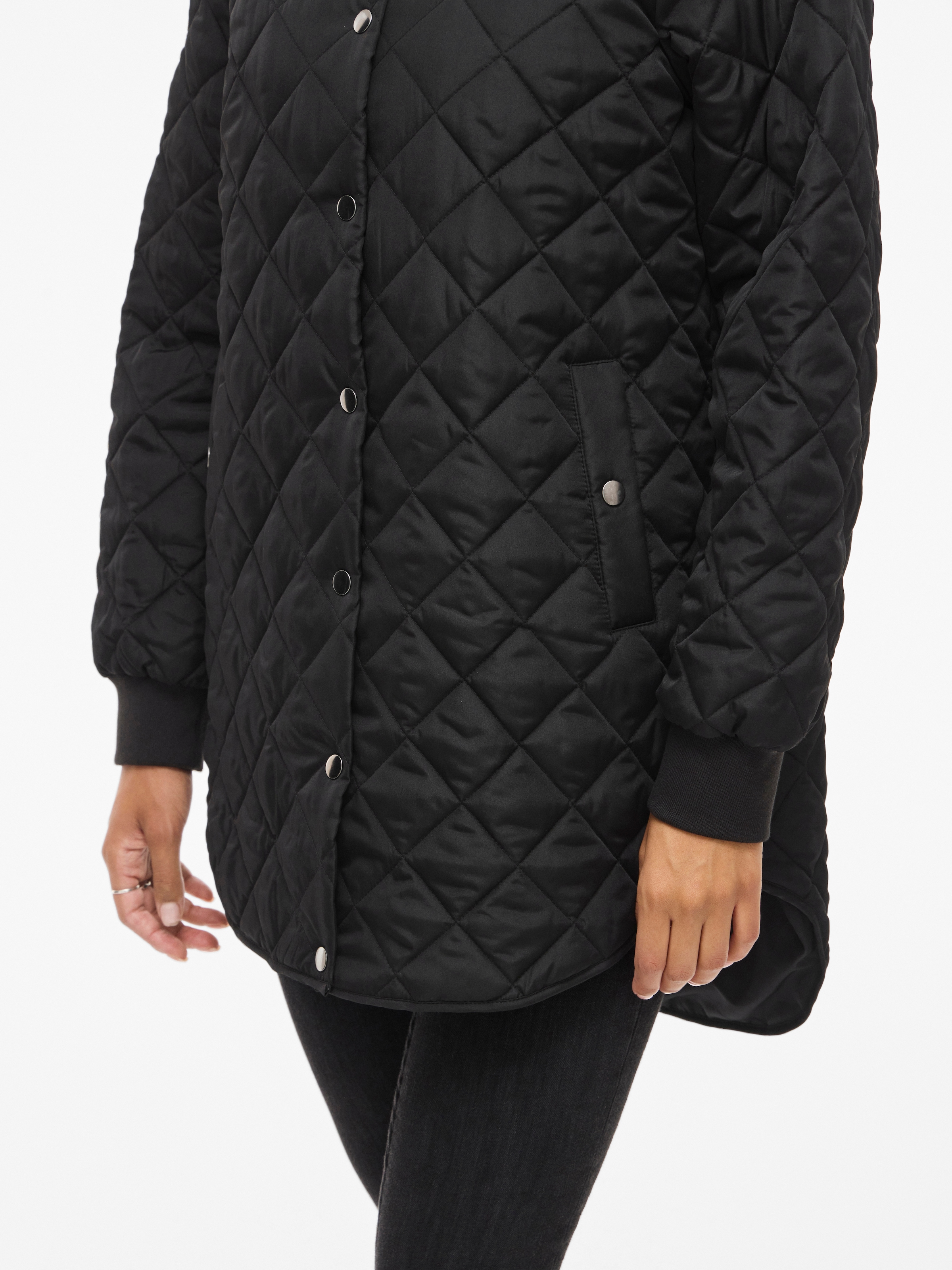 Vila Veste matelassée »VITATE L/S HOODED JACKET - NOOS« avec capuche fibre synthétique