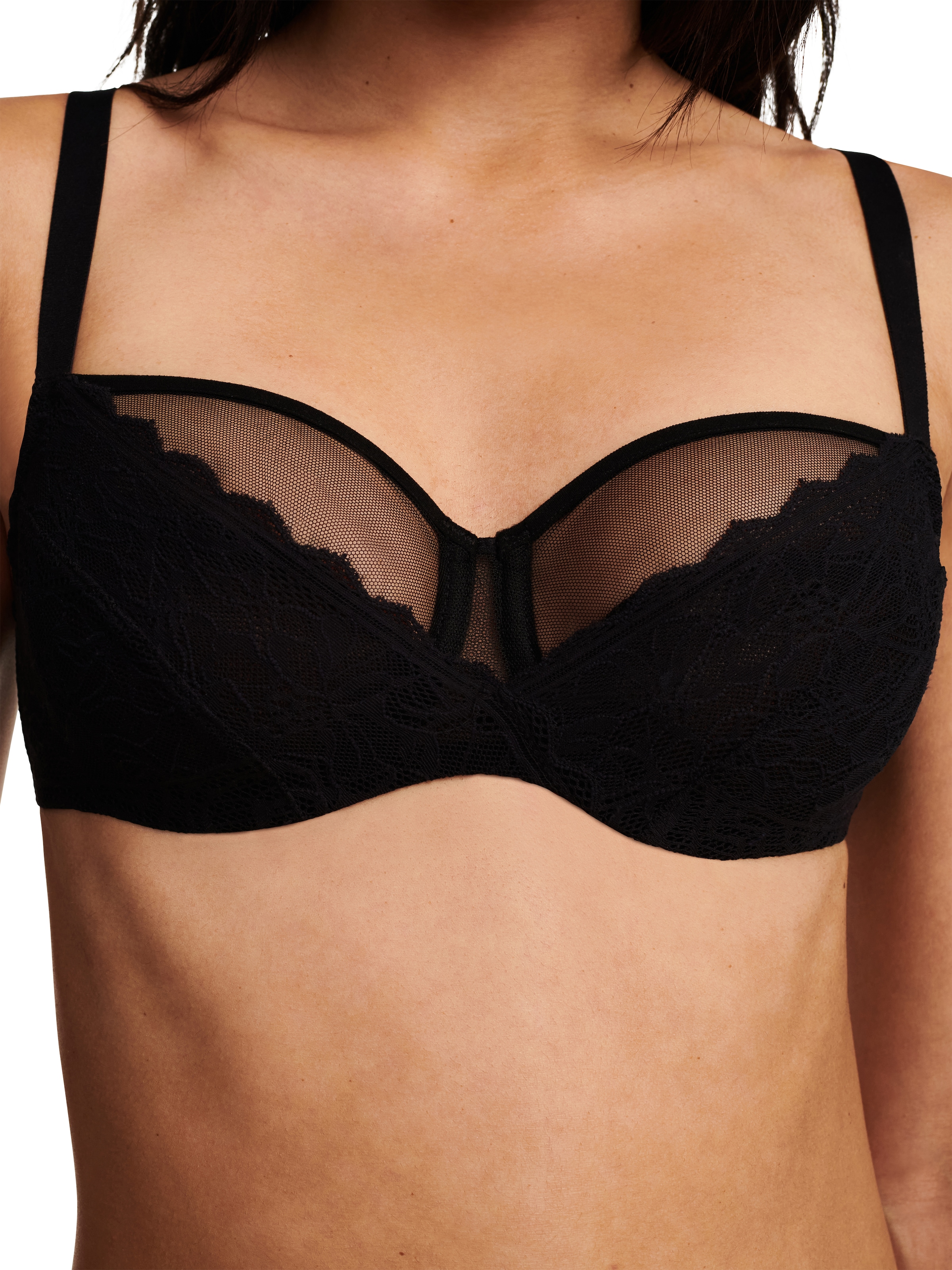 Chantelle Soutien-gorge à armatures »FLORAL TOUCH« dentelle florale avec effet wrap-over