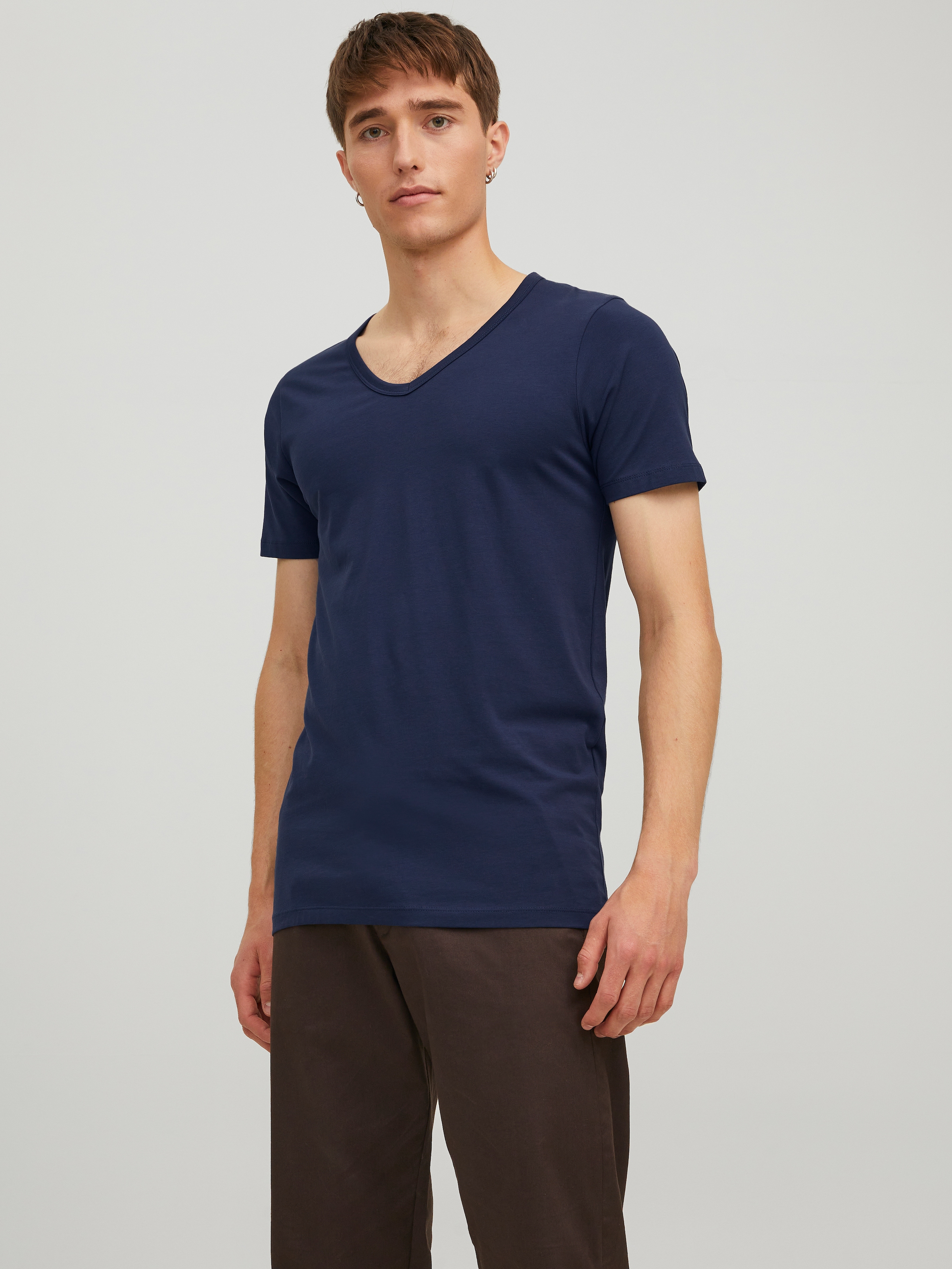 Jack & Jones T-Shirt »SLIM- FIT BASIC TEE V-NECK« mit V-Ausschnitt
