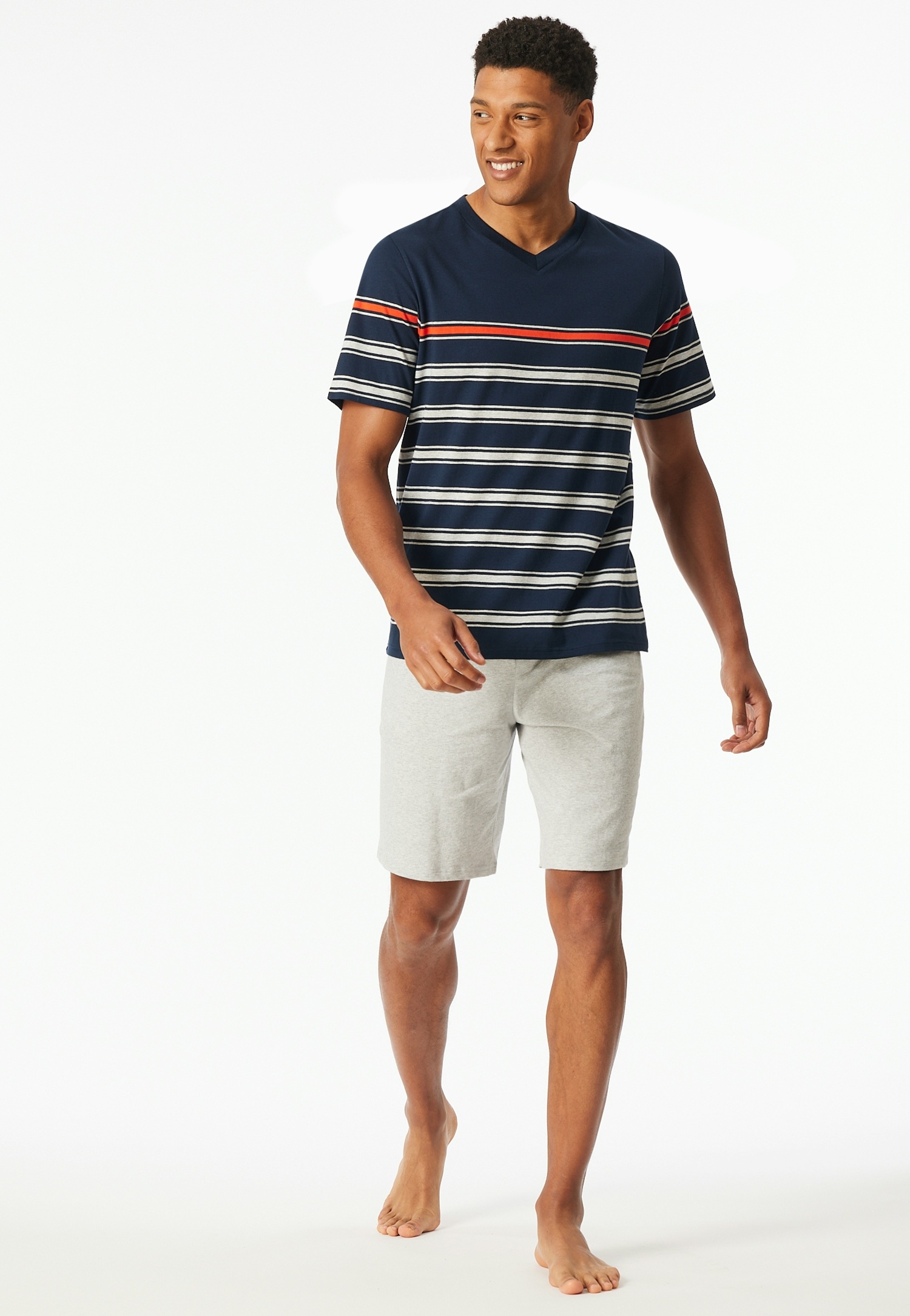 Schiesser Shorty »Casual Nightwear« 2 pièces Shirt mit V-Ausschnitt und platzierten Ringeln