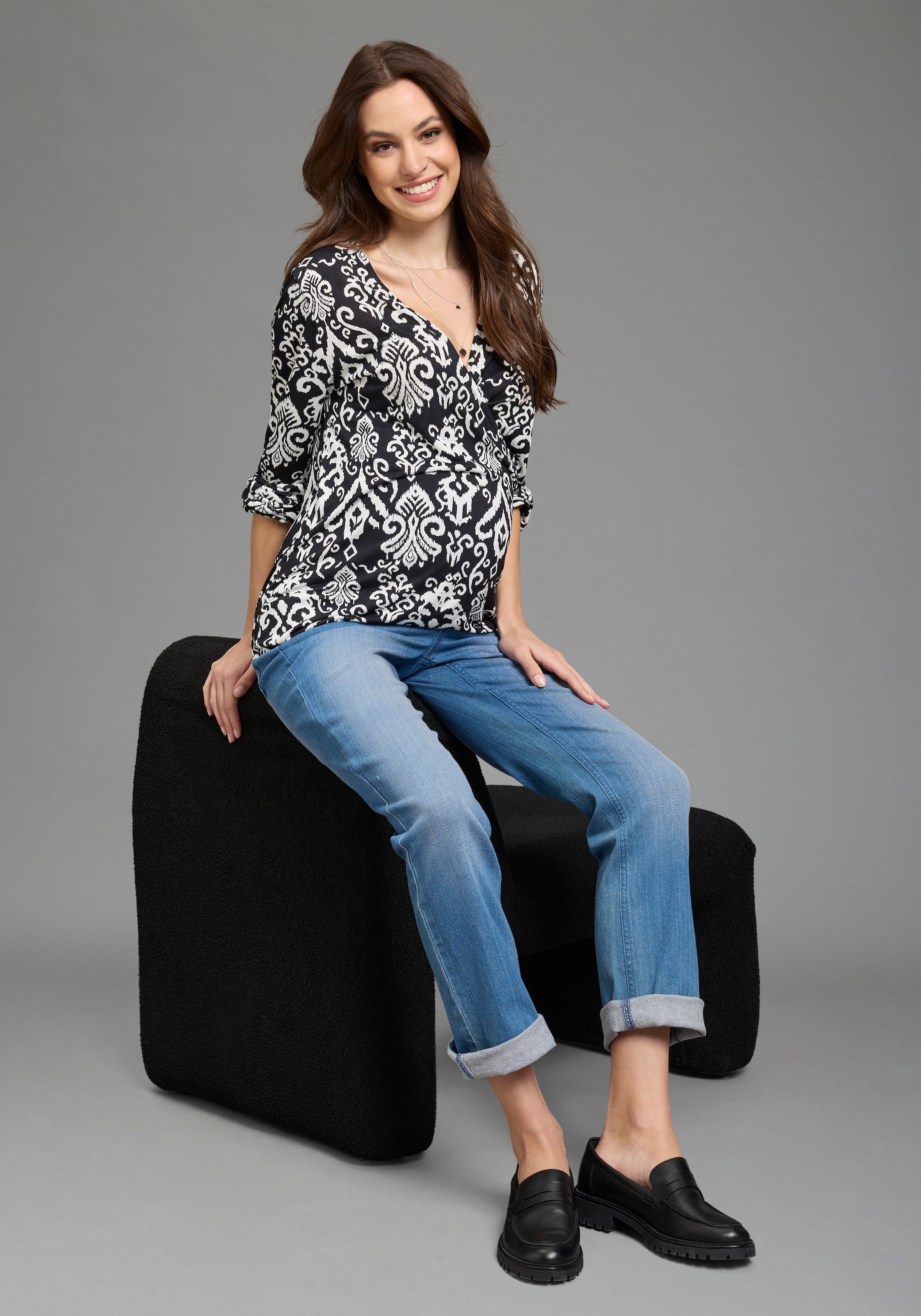 Neun Monate T-shirt de grossesse »Stillshirt mit praktischem Ausschnitt« Umstands-Shirt für Schwangerschaft und Stillzeit