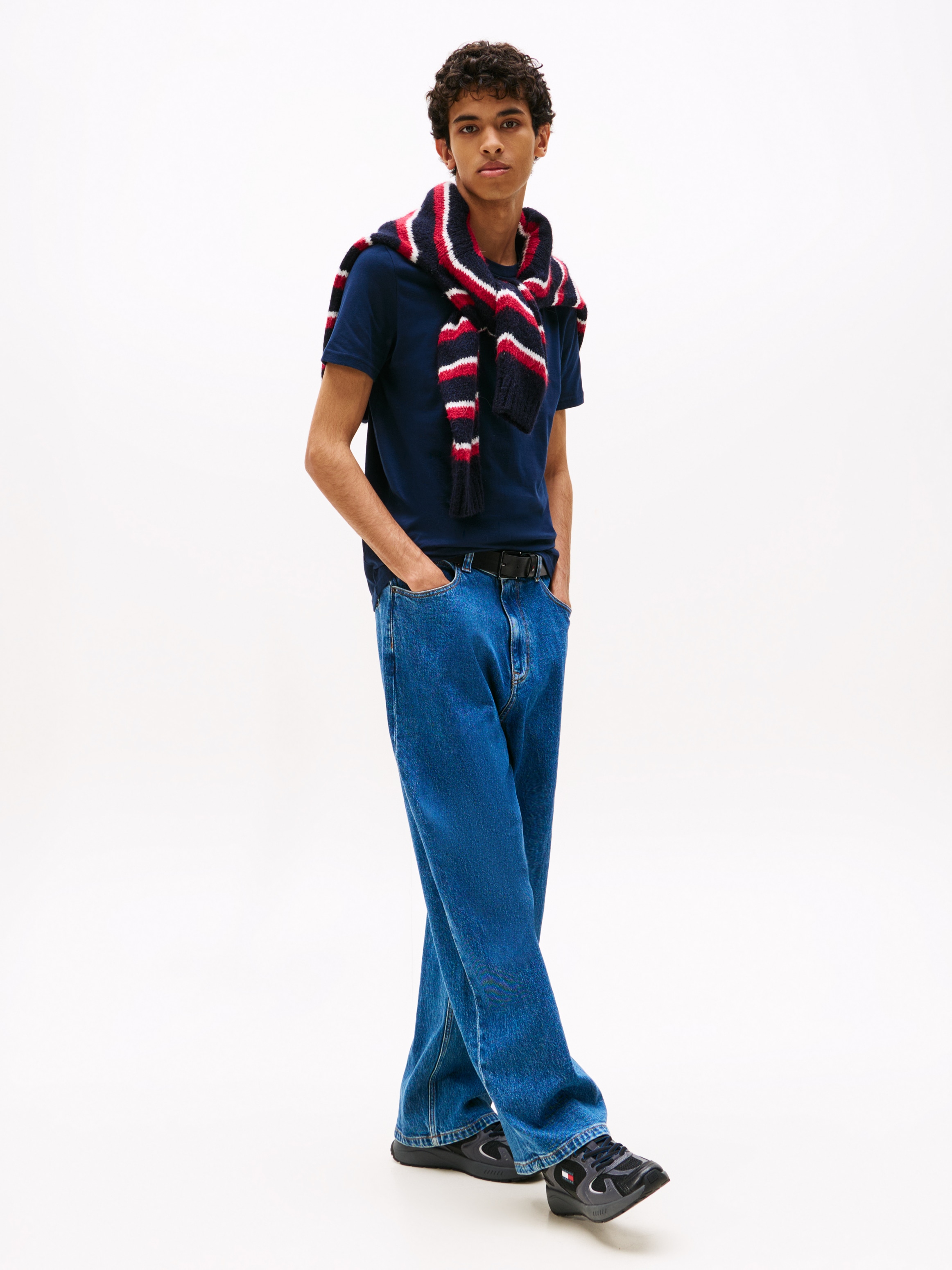 Tommy Jeans Shirt à col rond »TJM XSLIM 2PACK JERSEY TEE EXT« Packung, 2er-Pack,  Logostickerei, 2Pack