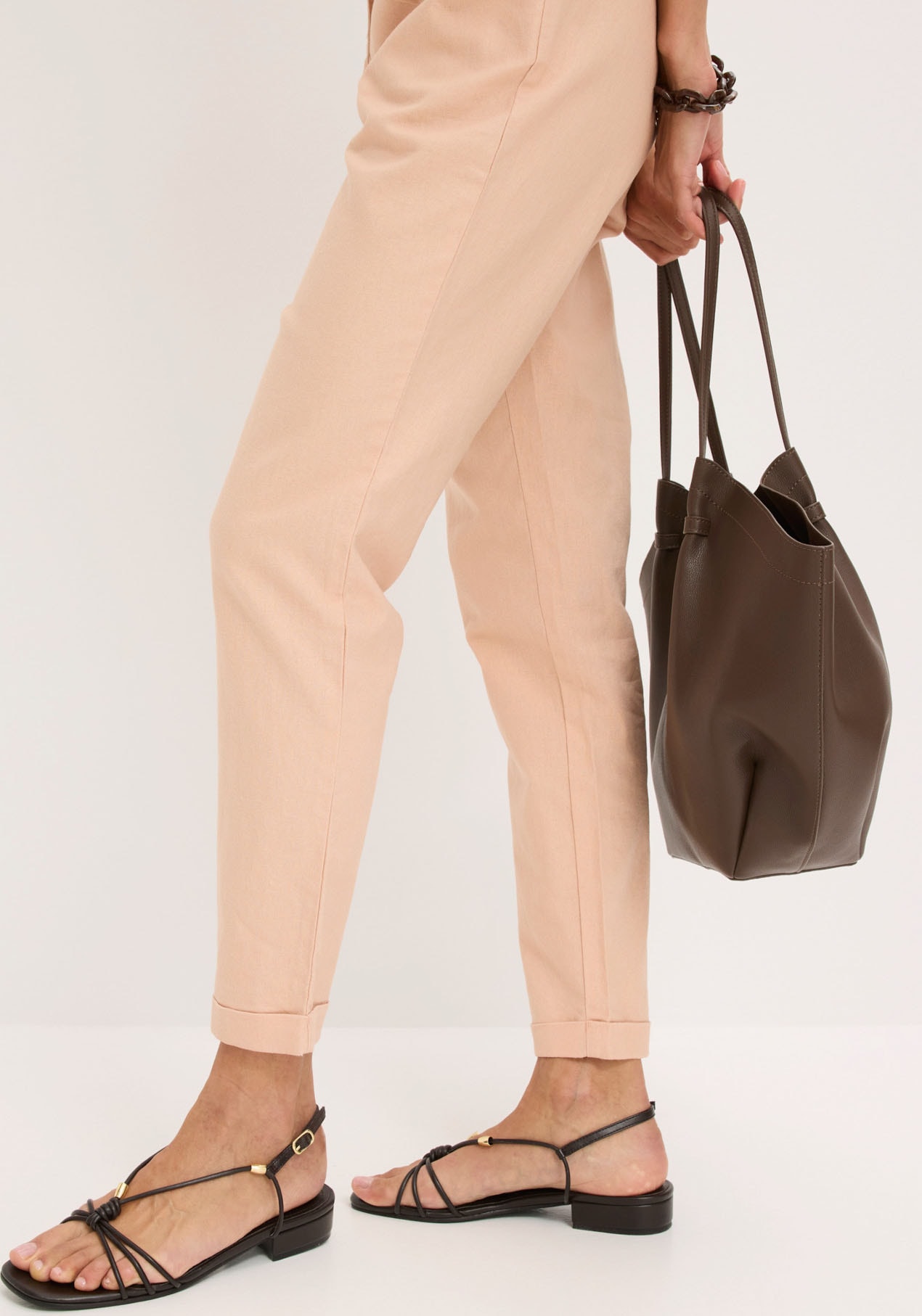 bonprix Pantalon en lin »Leinenhose«  aus Leinen und Baumwolle, Regular Fit, mit elastischem Gummibund