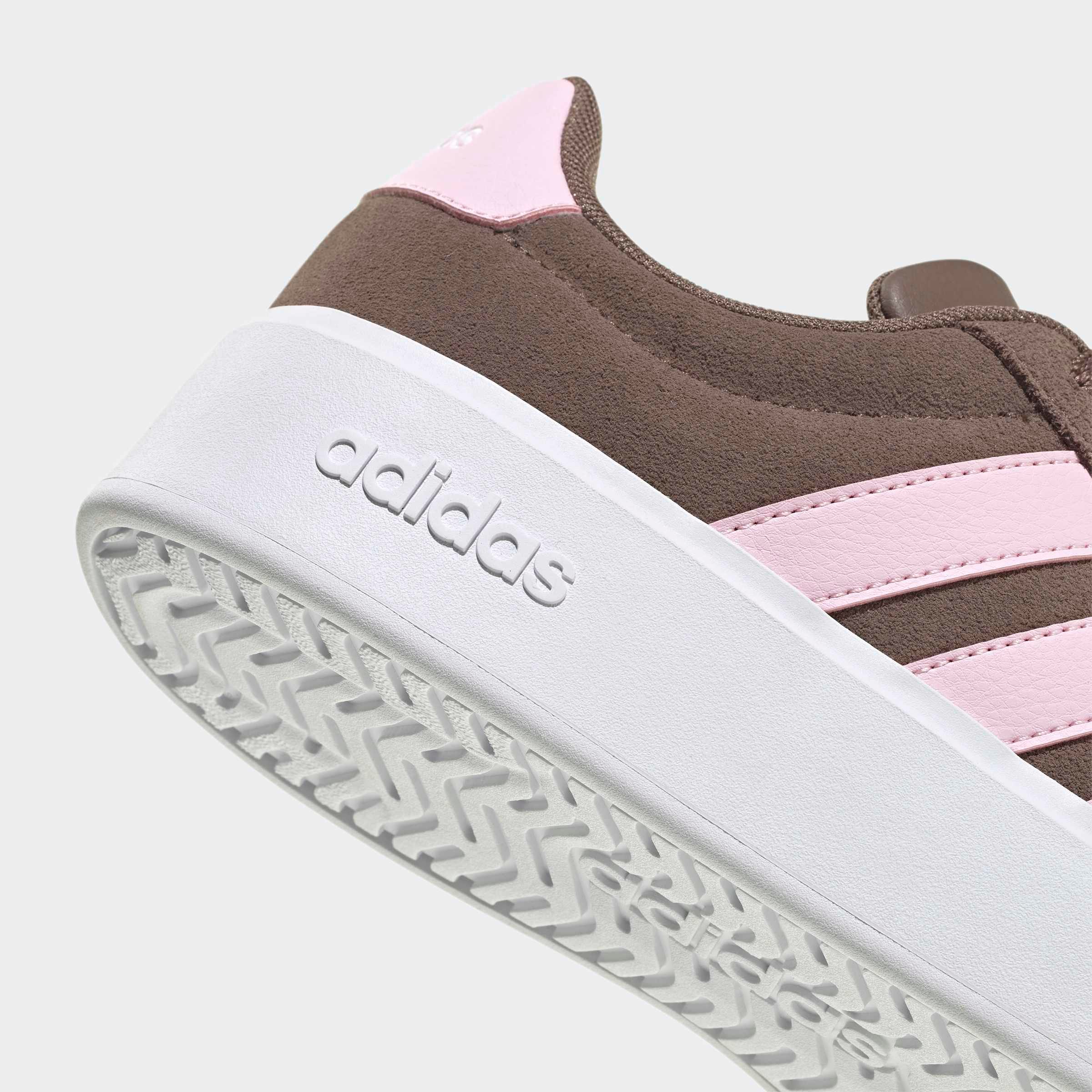 adidas Sportswear Plateausneaker »STREETTALK BOLD«  inspiriert vom Design des adidas Superstar, mit Leo Print