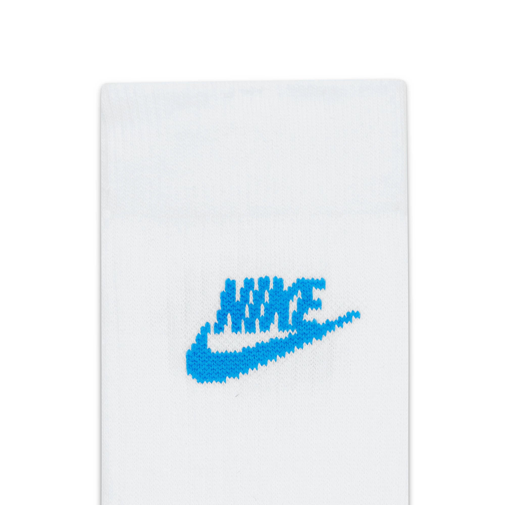 Nike Sportswear Chaussettes de sport »U NK NSW EVERYDAY ESSENTIAL CR« Set, 3 Couple tlg.
