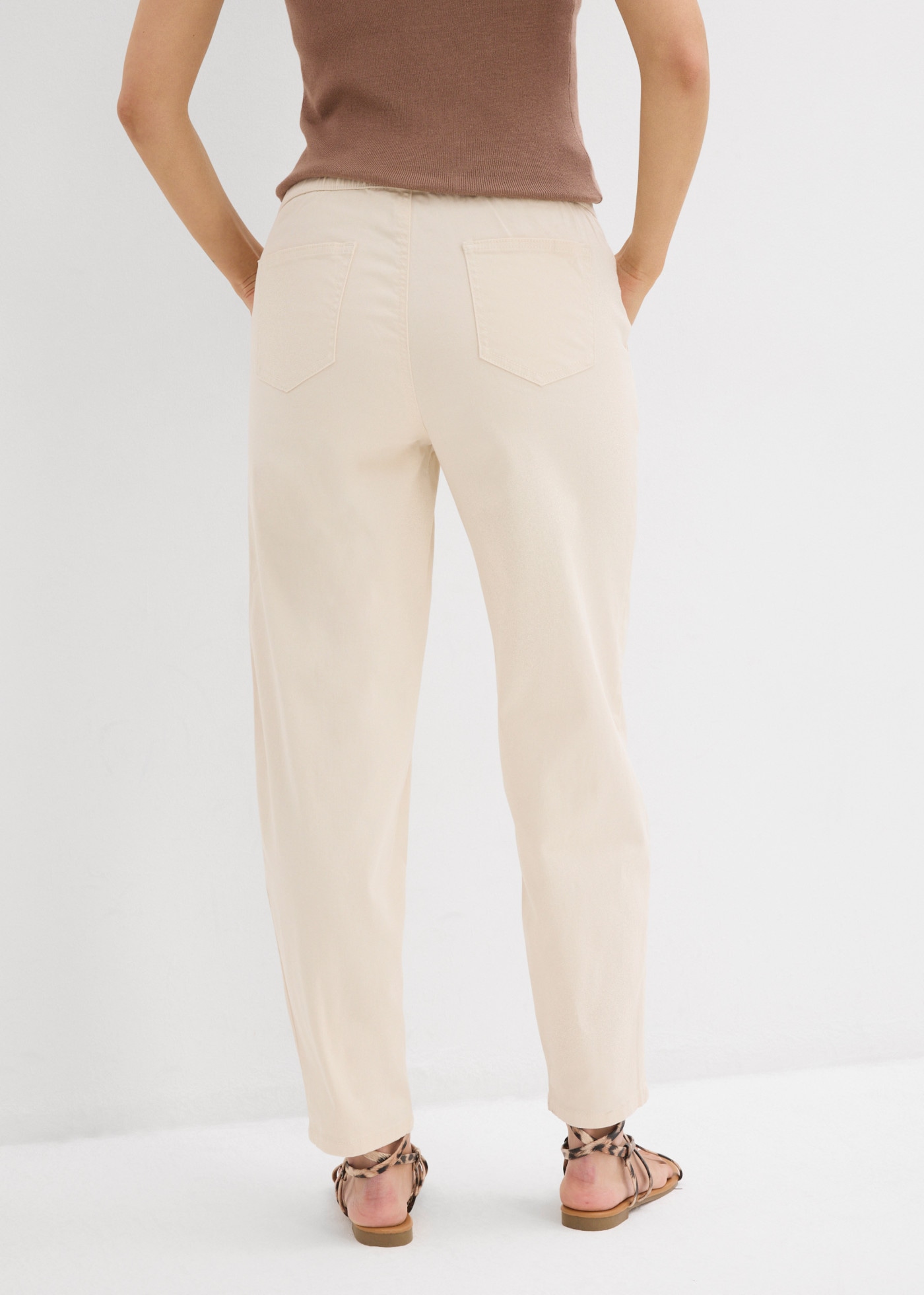 bonprix Jeans loose fit 1 forme baril, avec ceinture élastique, avec élasthanne