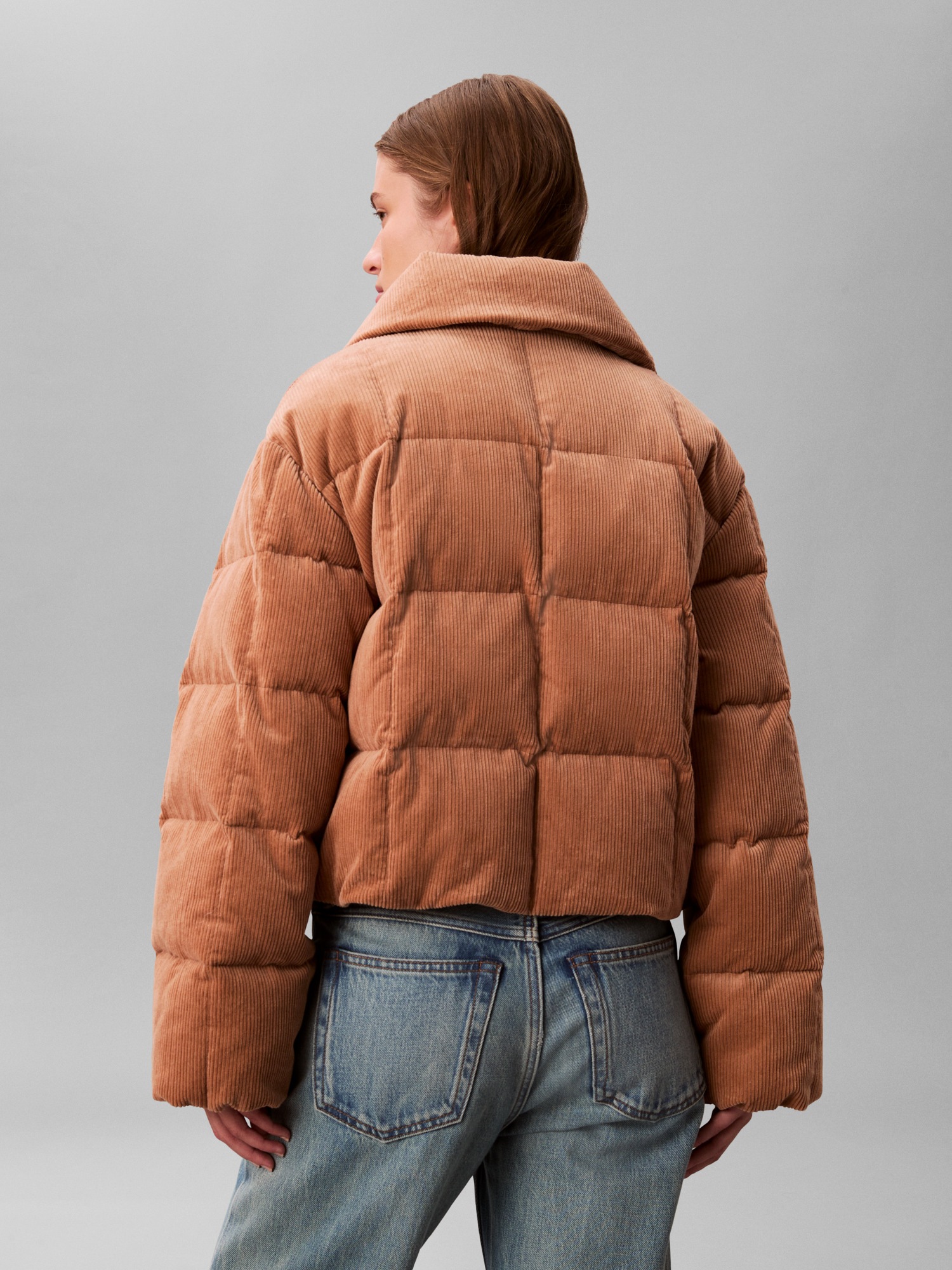 Calvin Klein Jeans Veste en velours côtelé »CORDUROY INSULATED DOWN PUFFER« ohne Kapuze Mit Rundhalsausschnitt, regular fit